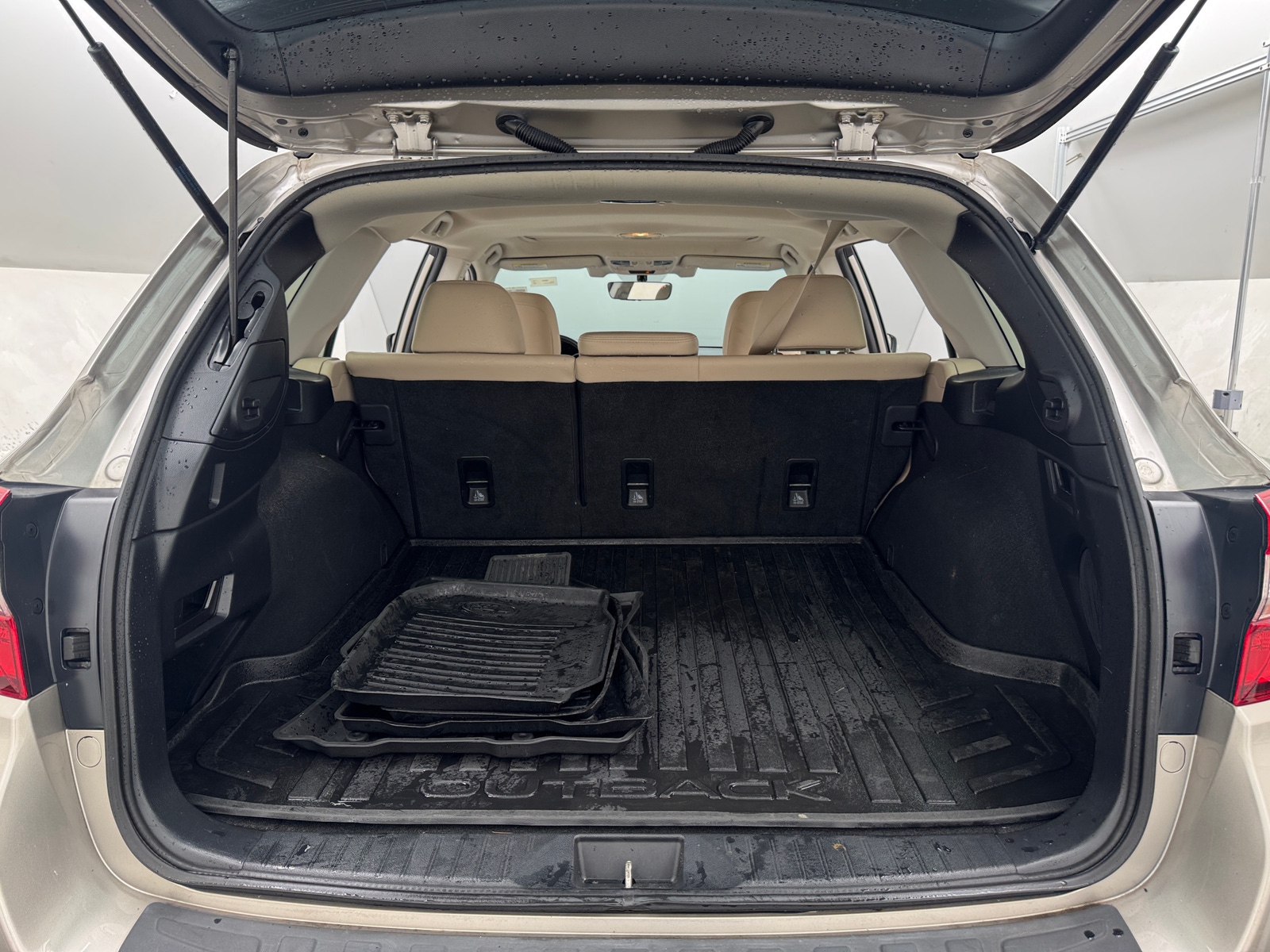 Thumbnail: 2018 Subaru Outback - 6