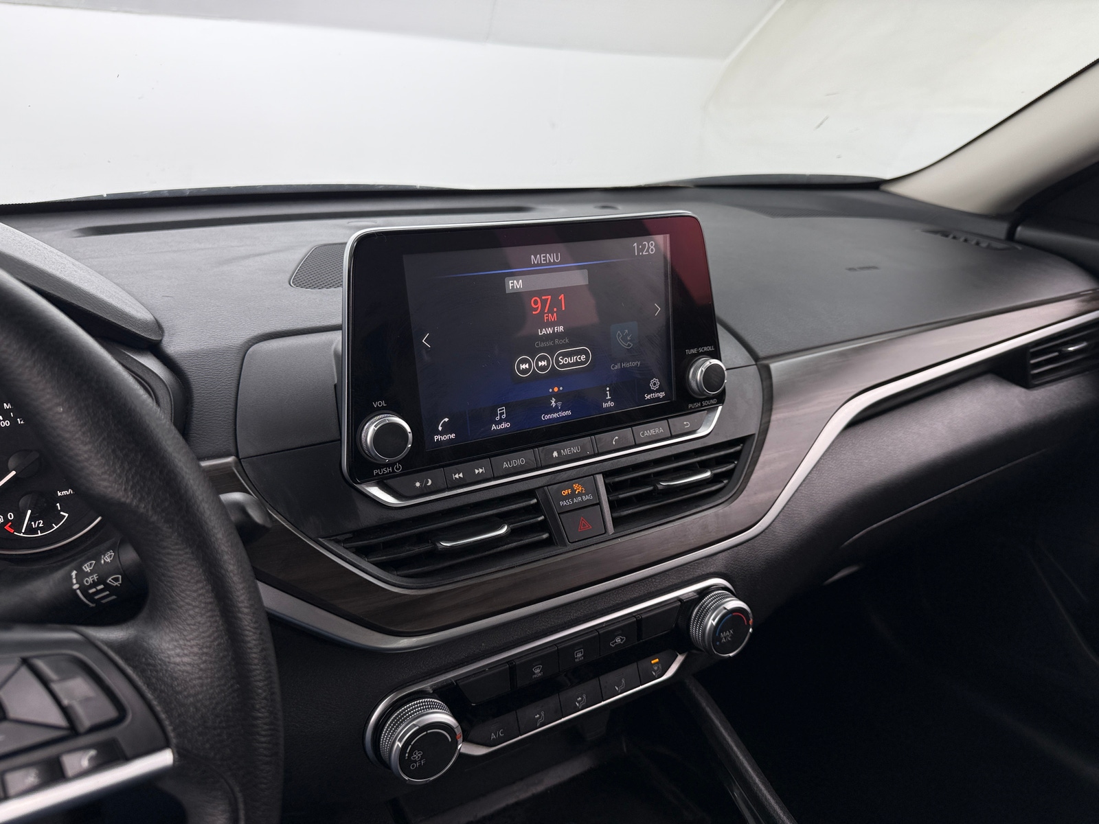 Thumbnail: 2024 Nissan Altima - 4