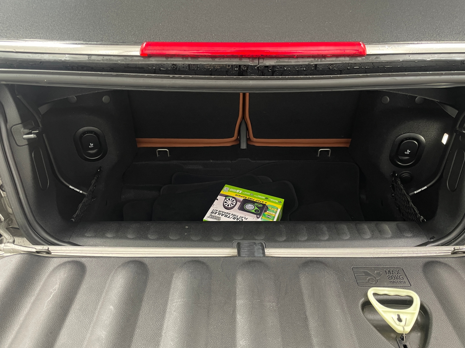 Thumbnail: 2017 MINI Cooper Convertible - 6