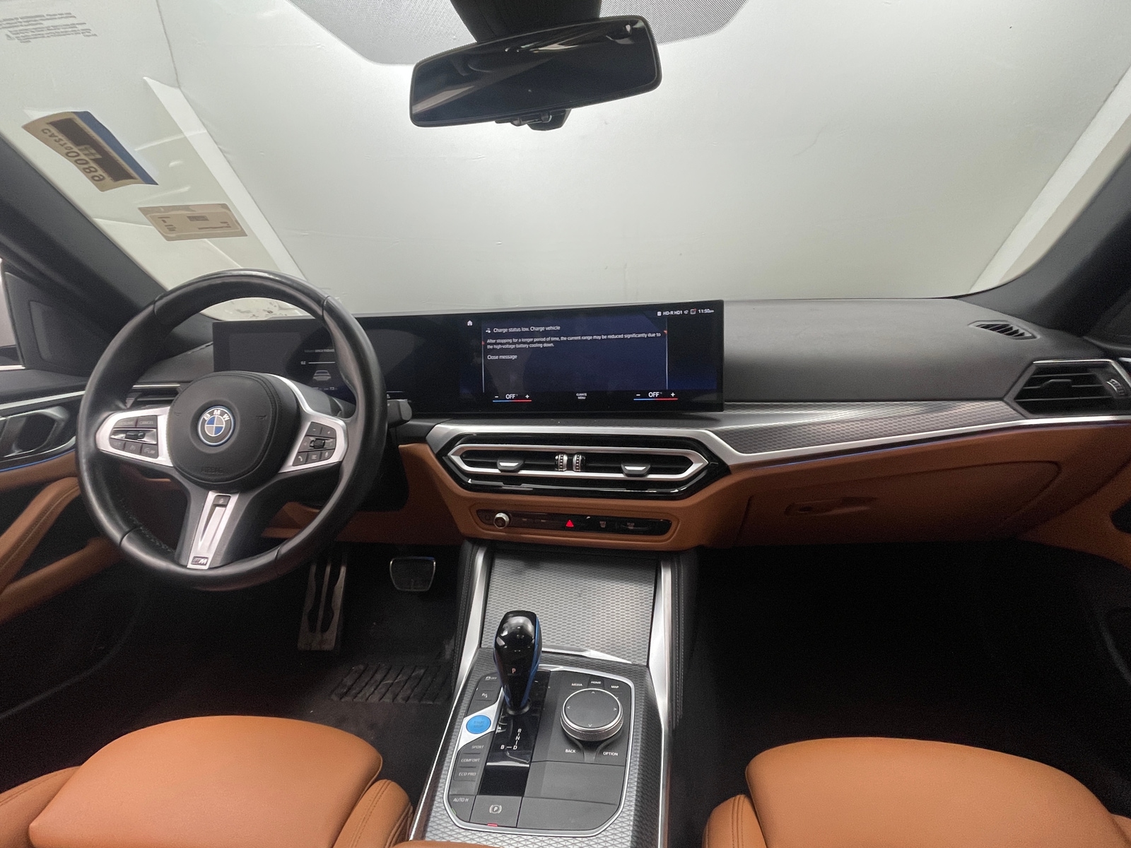 Thumbnail: 2023 BMW i4 - 2