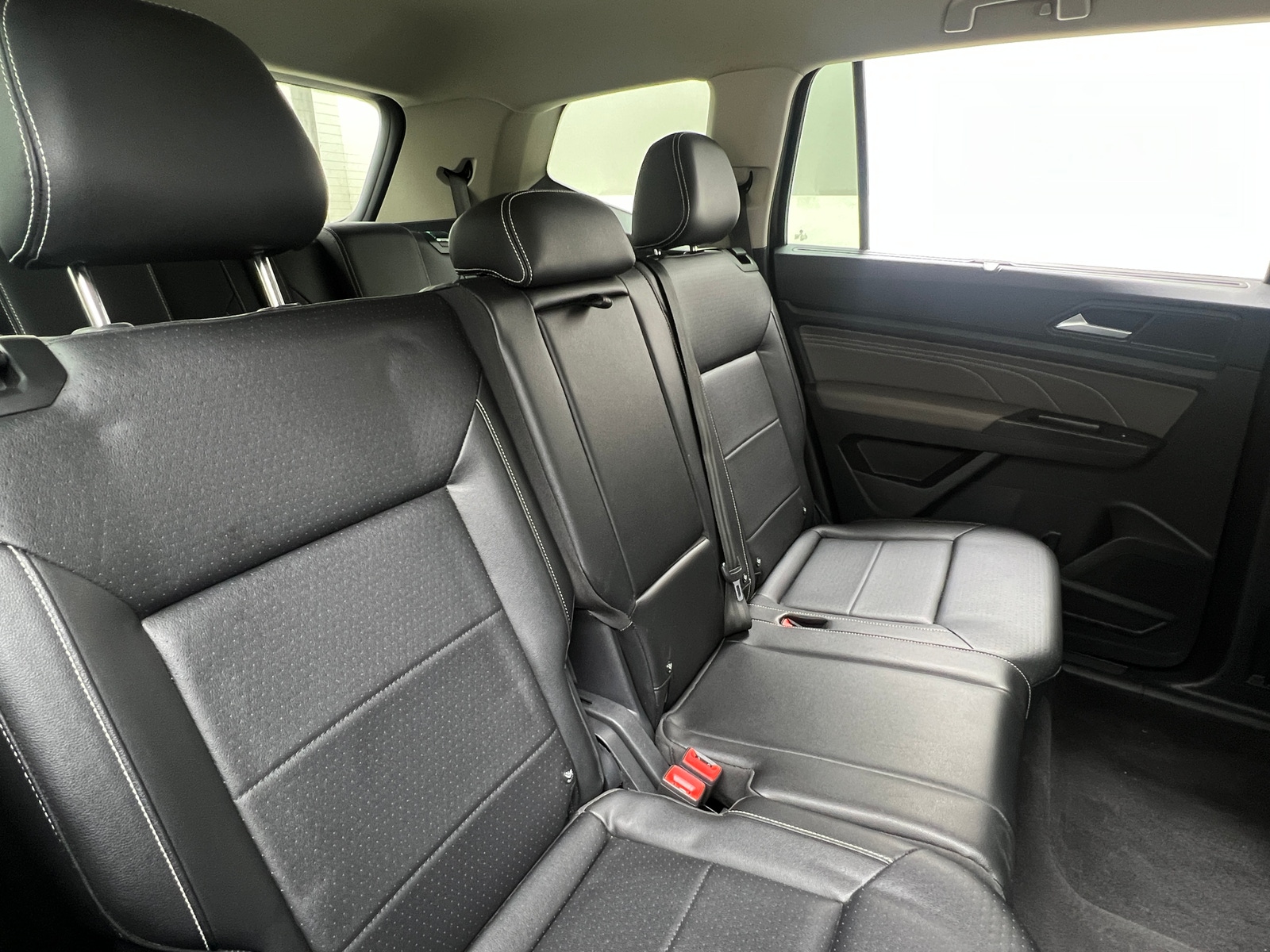 Thumbnail: 2022 Volkswagen Atlas - 5