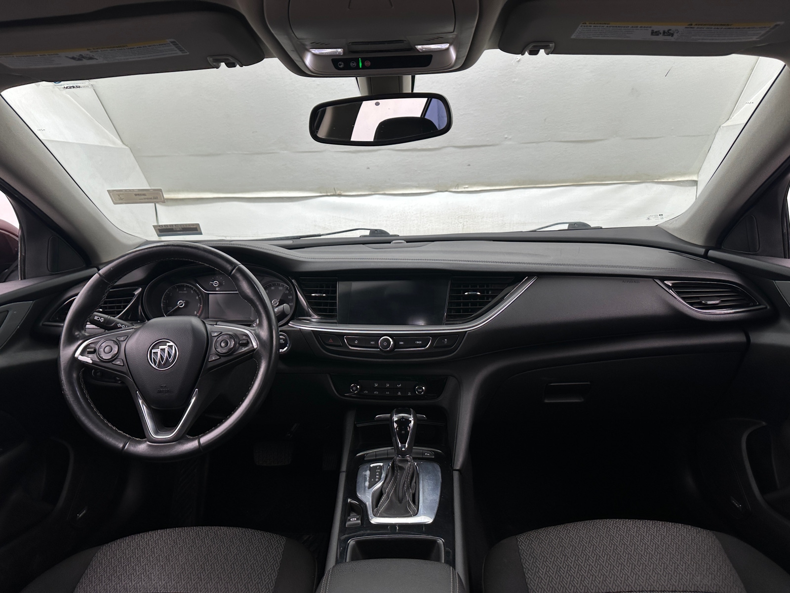 Thumbnail: 2019 Buick Regal - 3