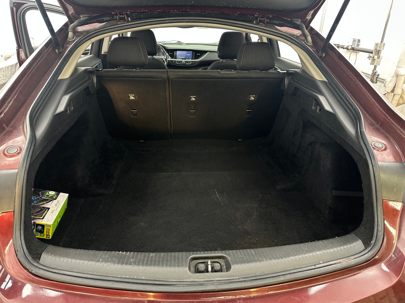 Thumbnail: 2019 Buick Regal - 7