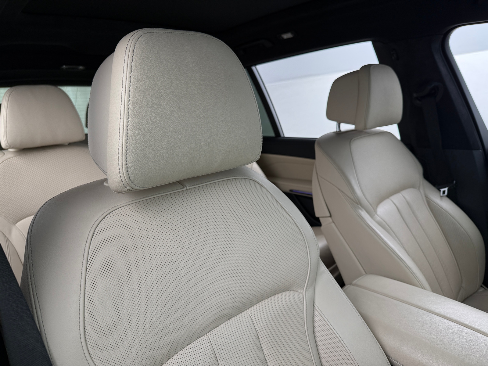 Thumbnail: 2021 BMW X7 - 2