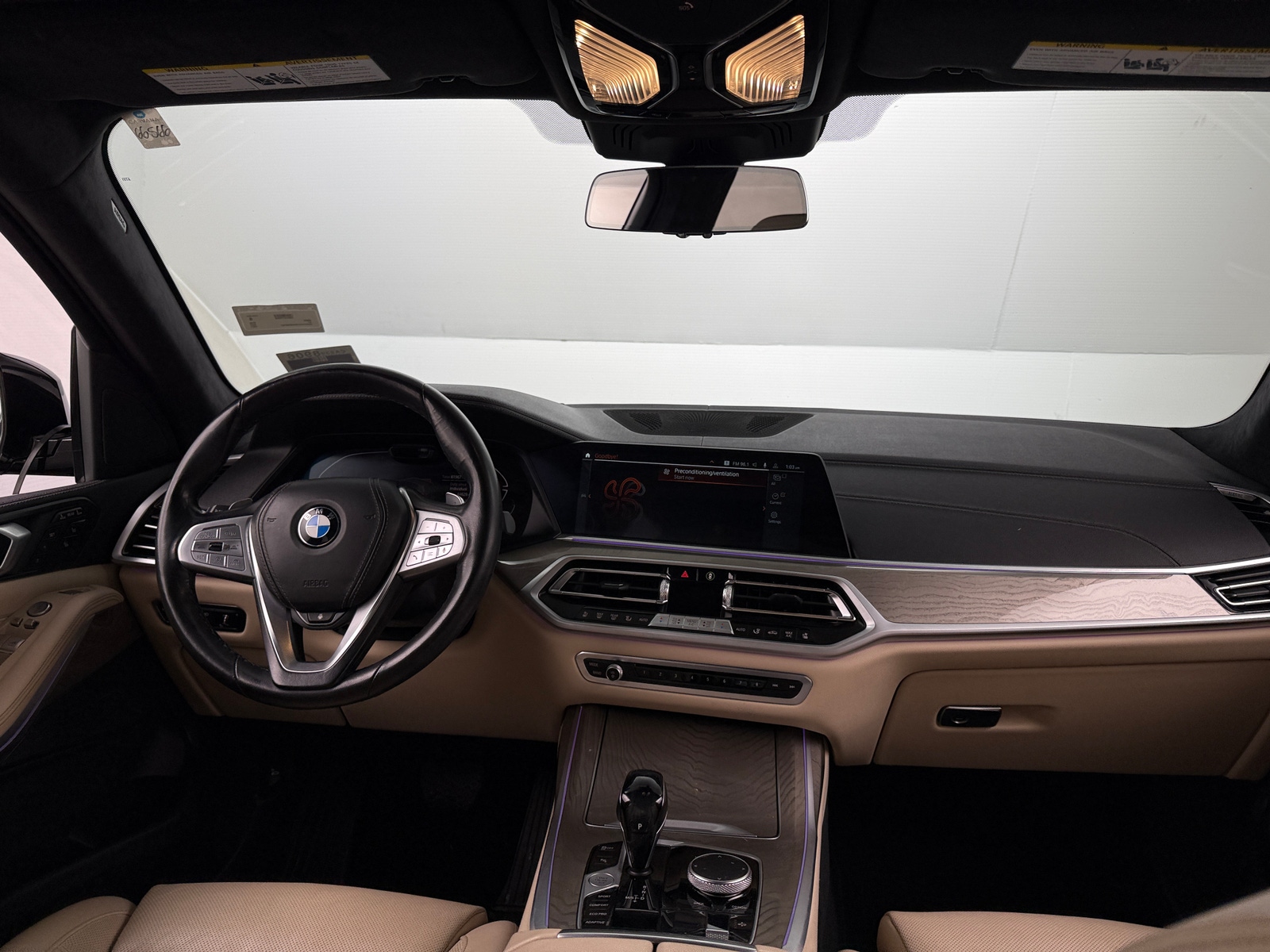 Thumbnail: 2021 BMW X7 - 3
