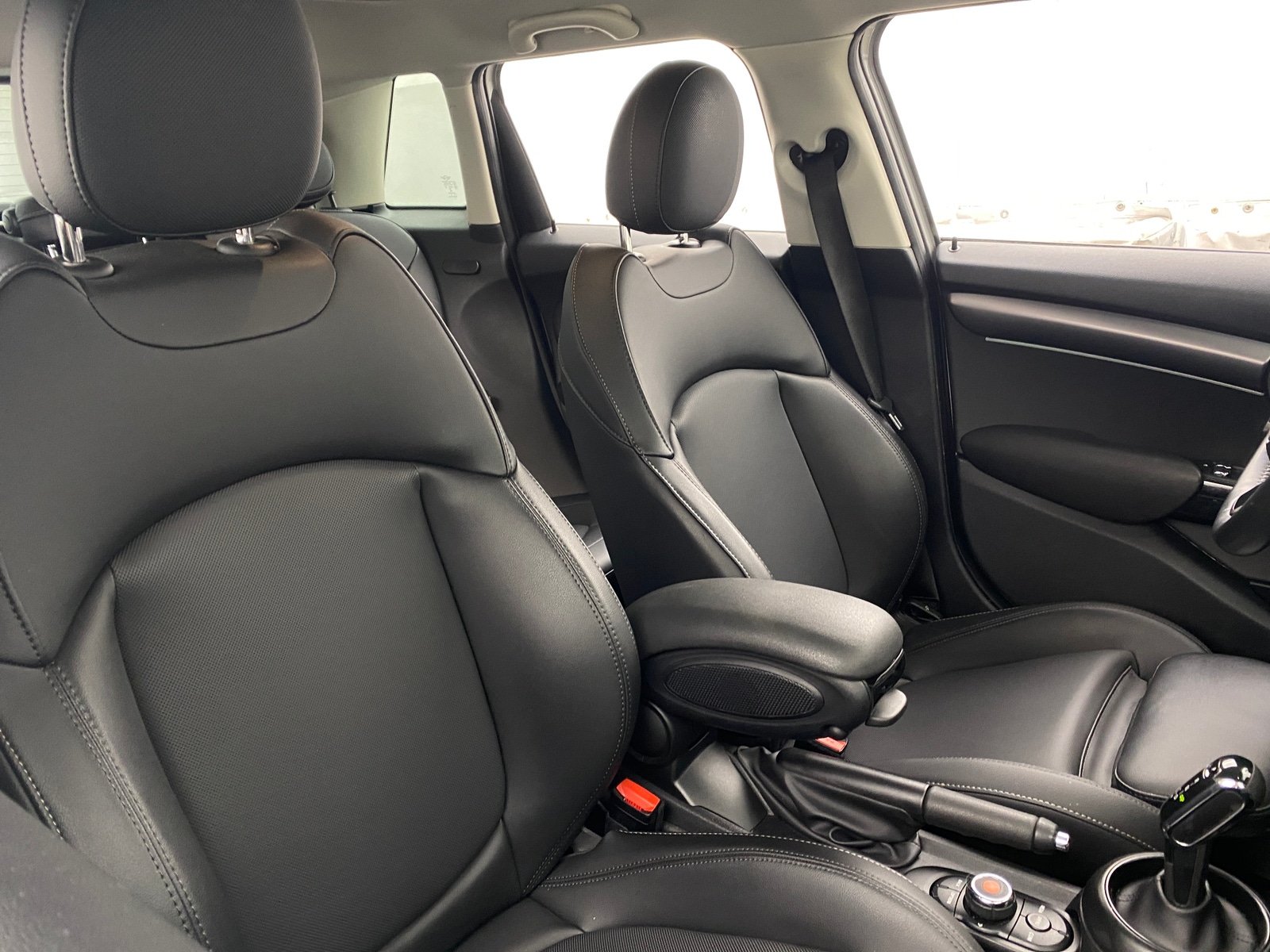 Thumbnail: 2022 MINI Cooper Hardtop - 2