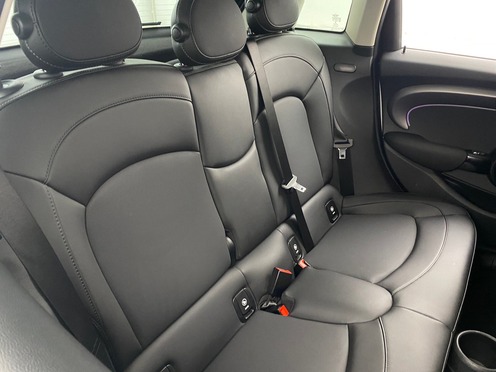 Thumbnail: 2022 MINI Cooper Hardtop - 6