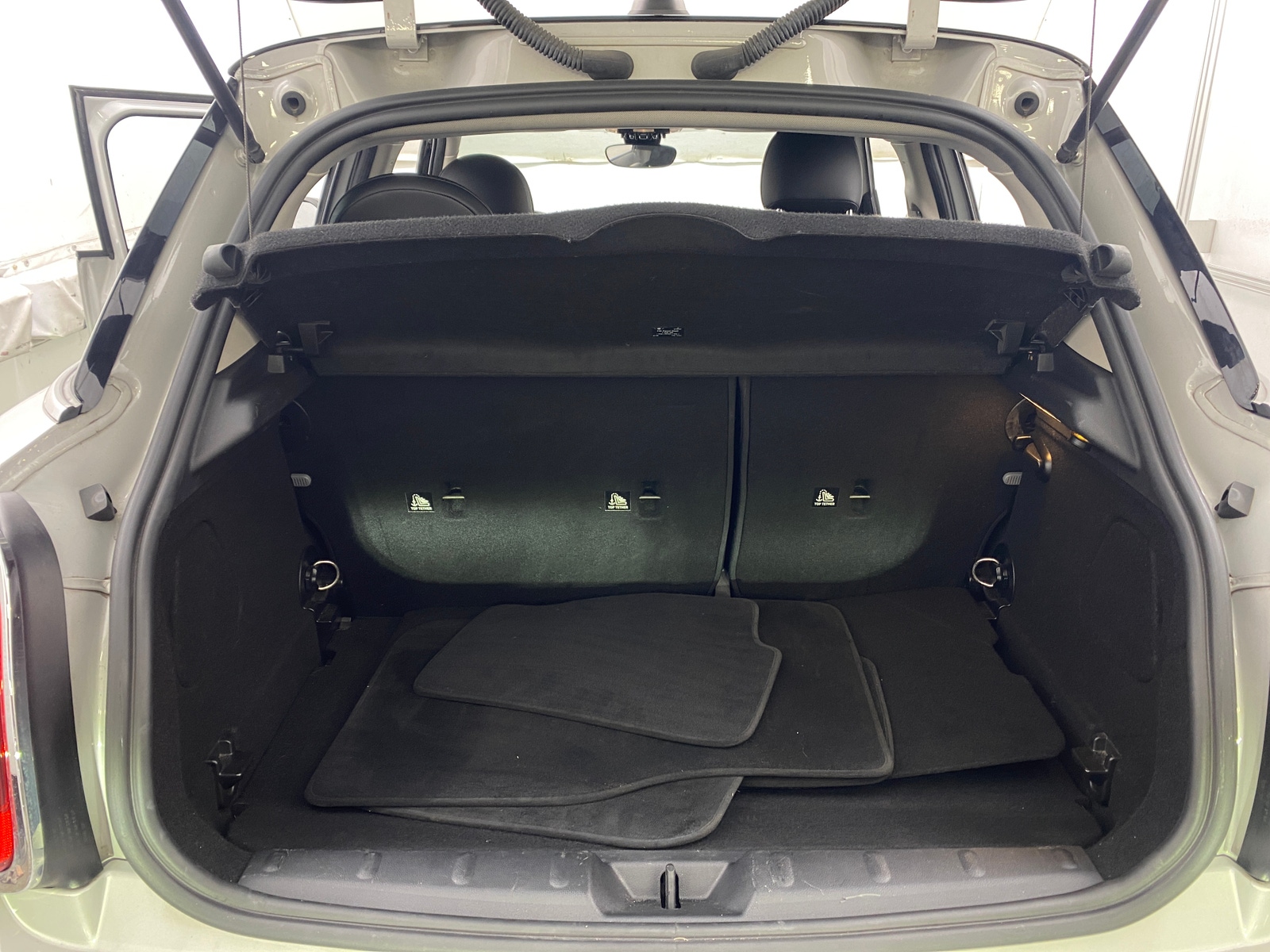 Thumbnail: 2022 MINI Cooper Hardtop - 7