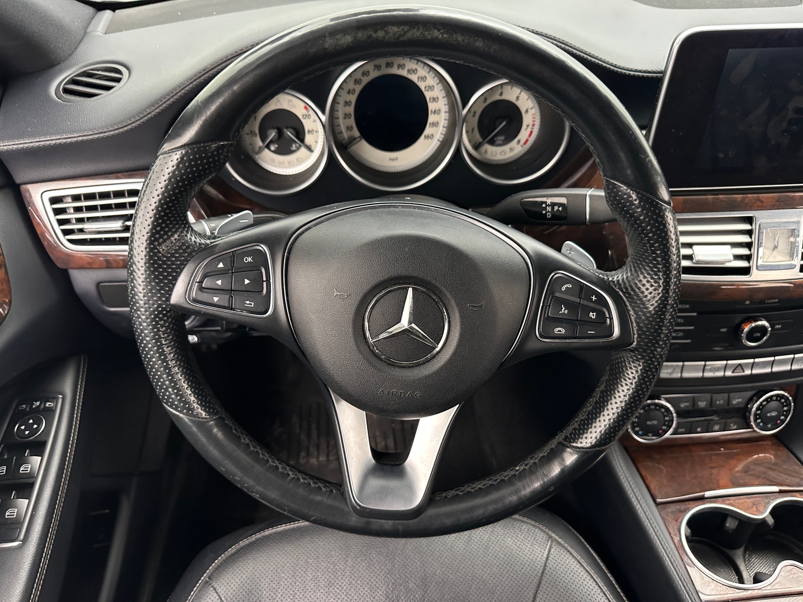 Thumbnail: 2017 Mercedes-Benz CLS - 4