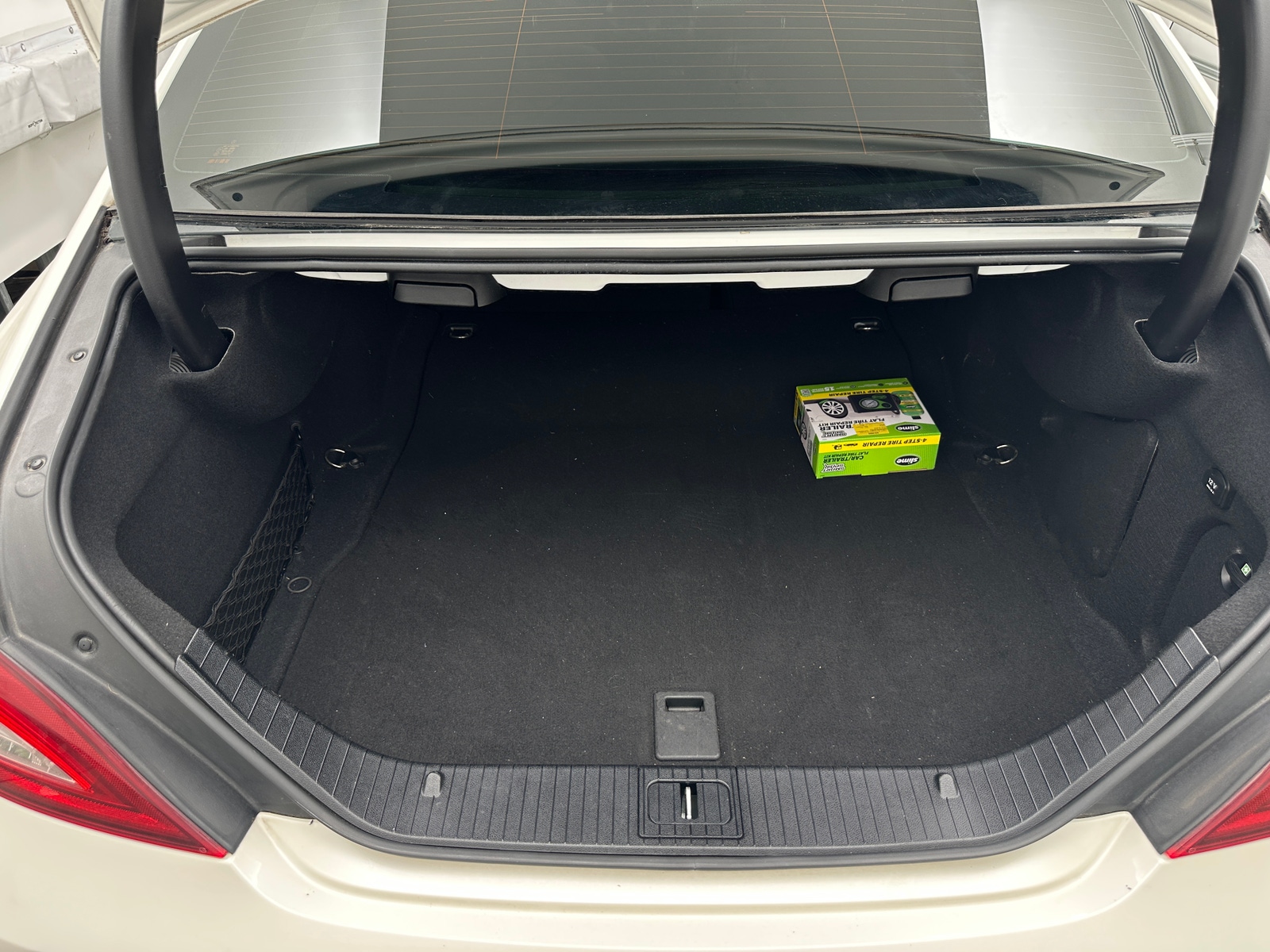 Thumbnail: 2017 Mercedes-Benz CLS - 6