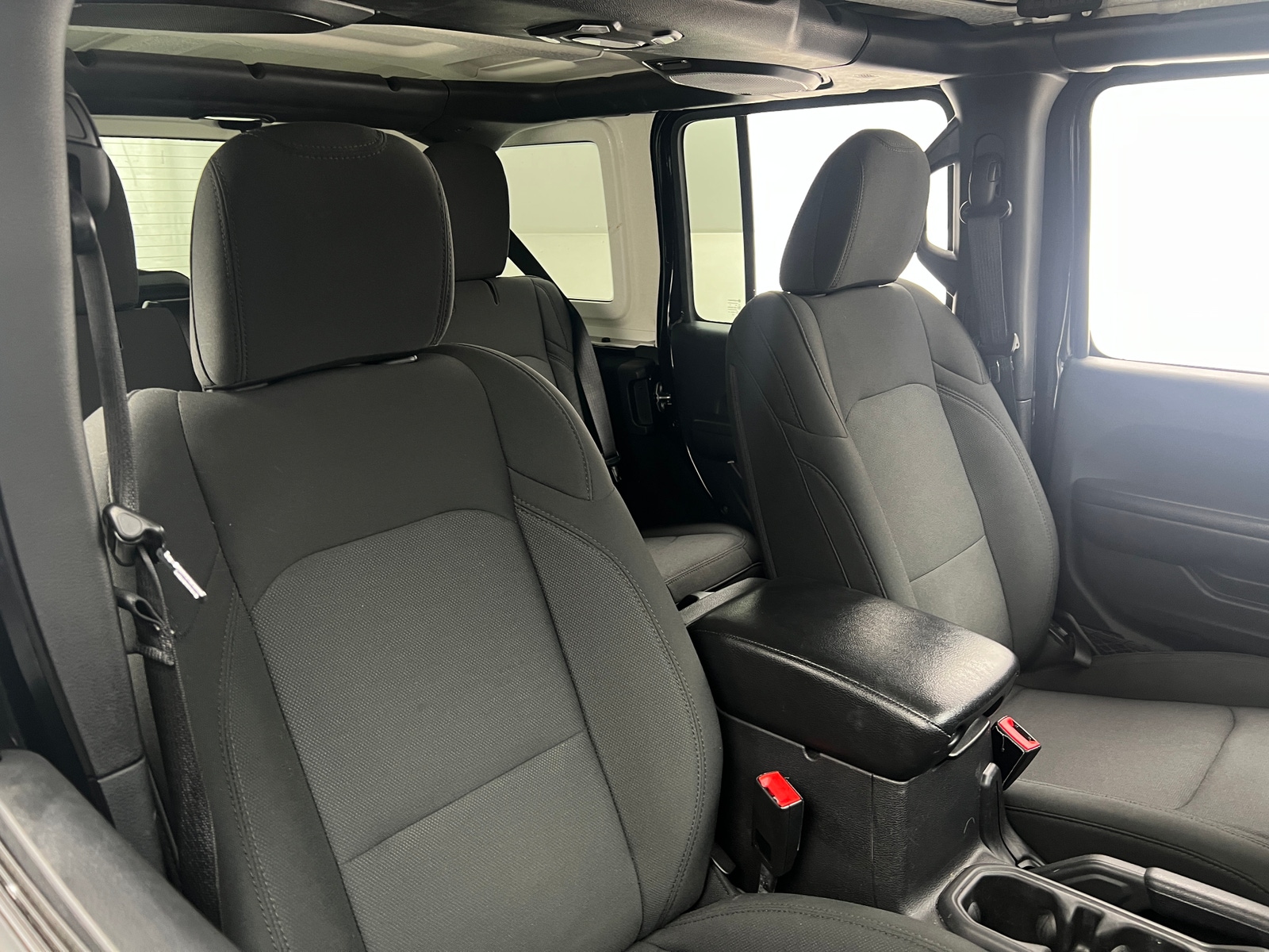 Thumbnail: 2018 Jeep Wrangler - 2