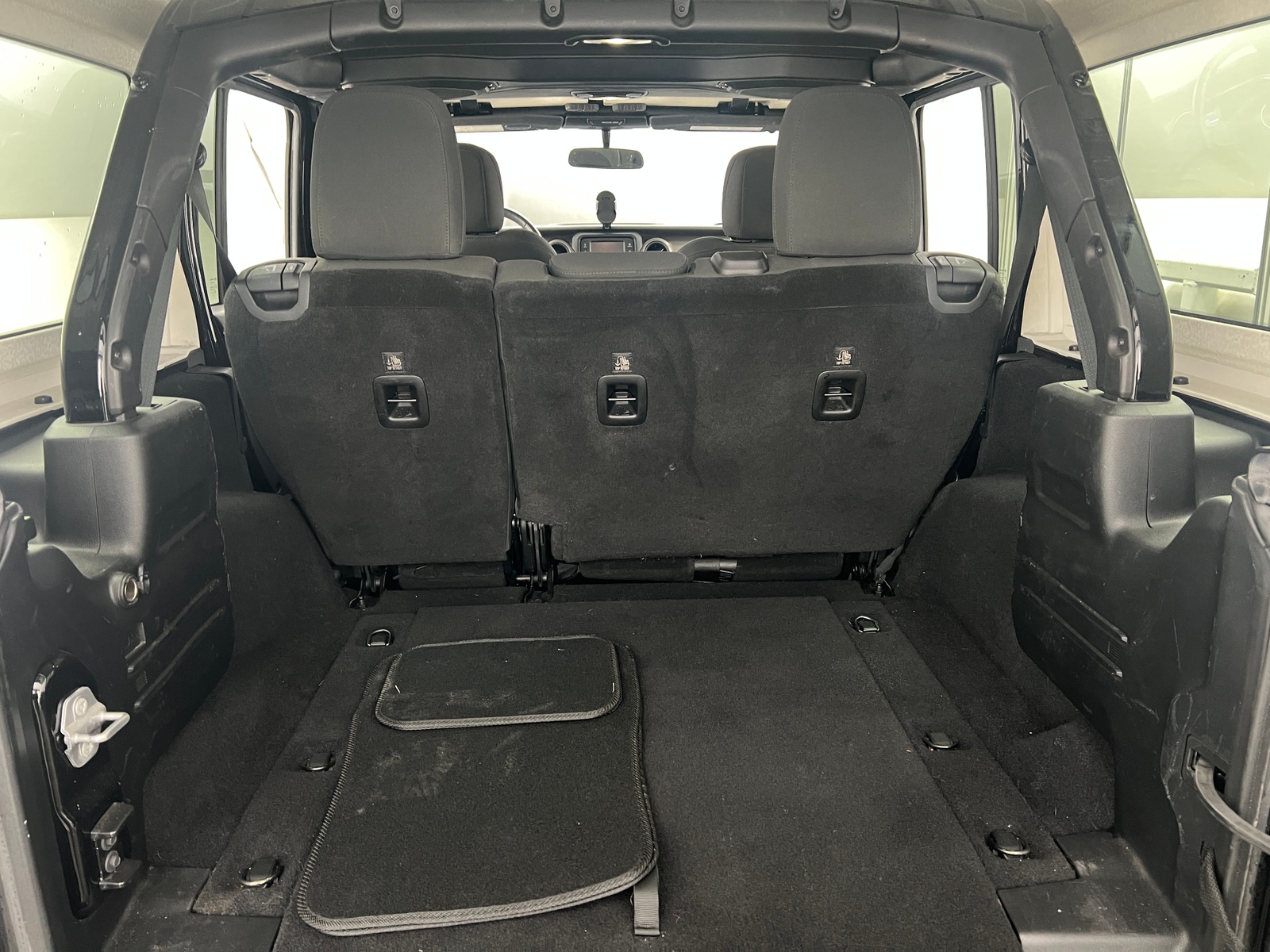 Thumbnail: 2018 Jeep Wrangler - 7