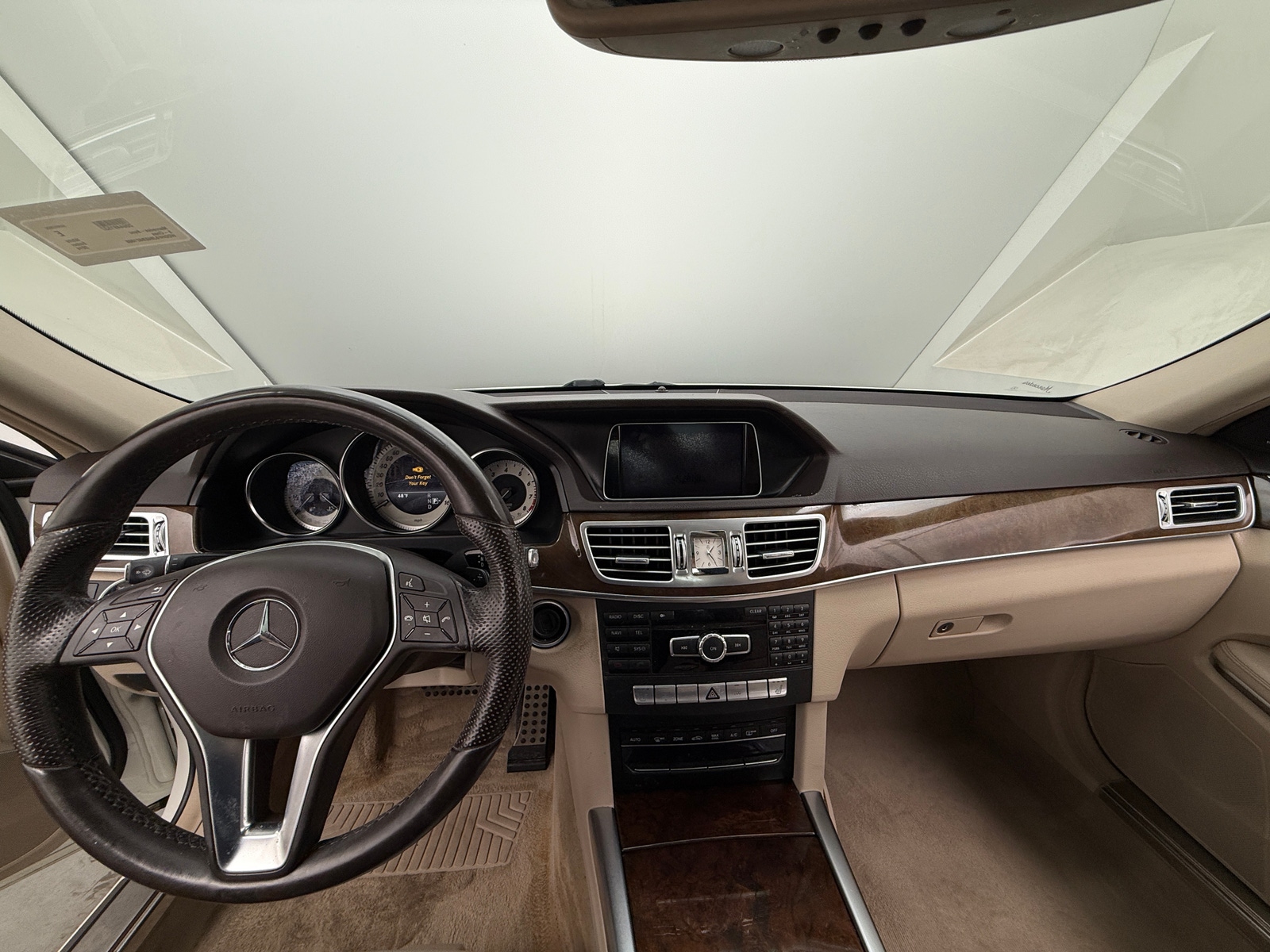 Thumbnail: 2014 Mercedes-Benz E-Class - 2