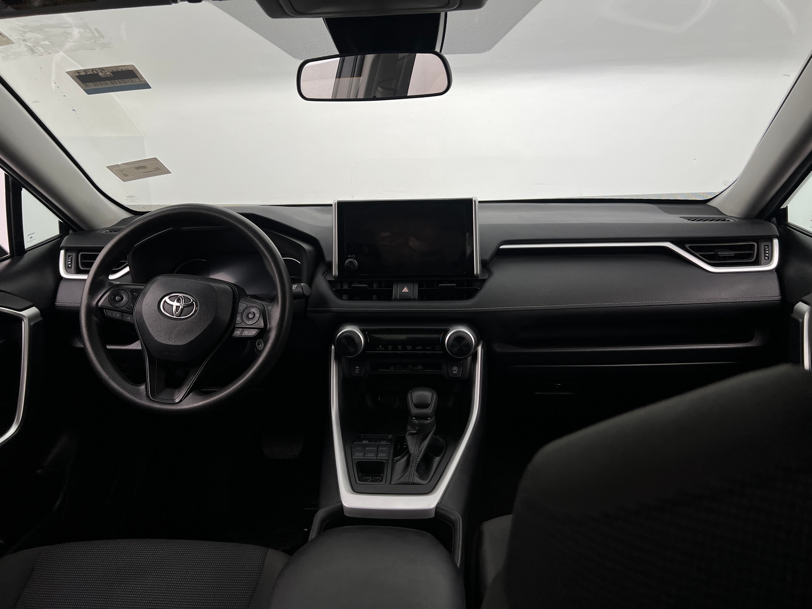 Thumbnail: 2024 Toyota RAV4 - 3