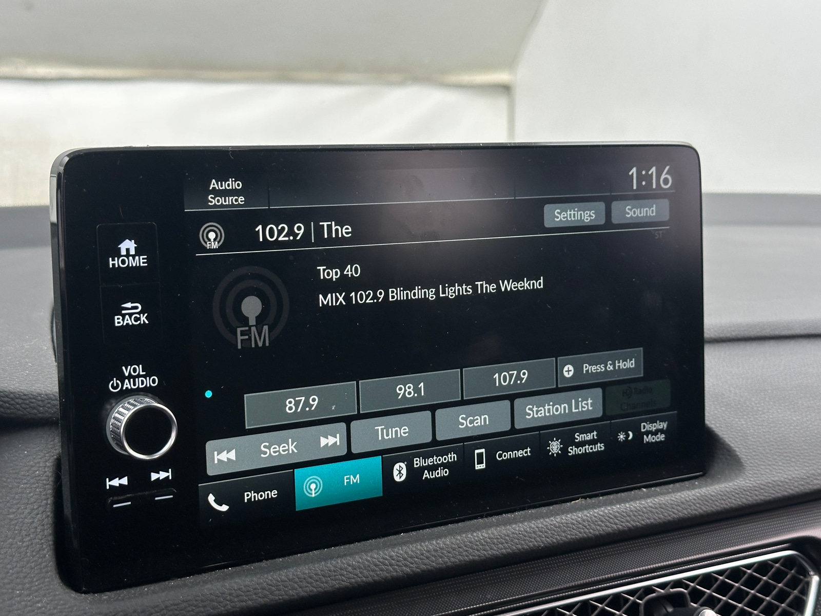 Thumbnail: 2024 Acura Integra - 3