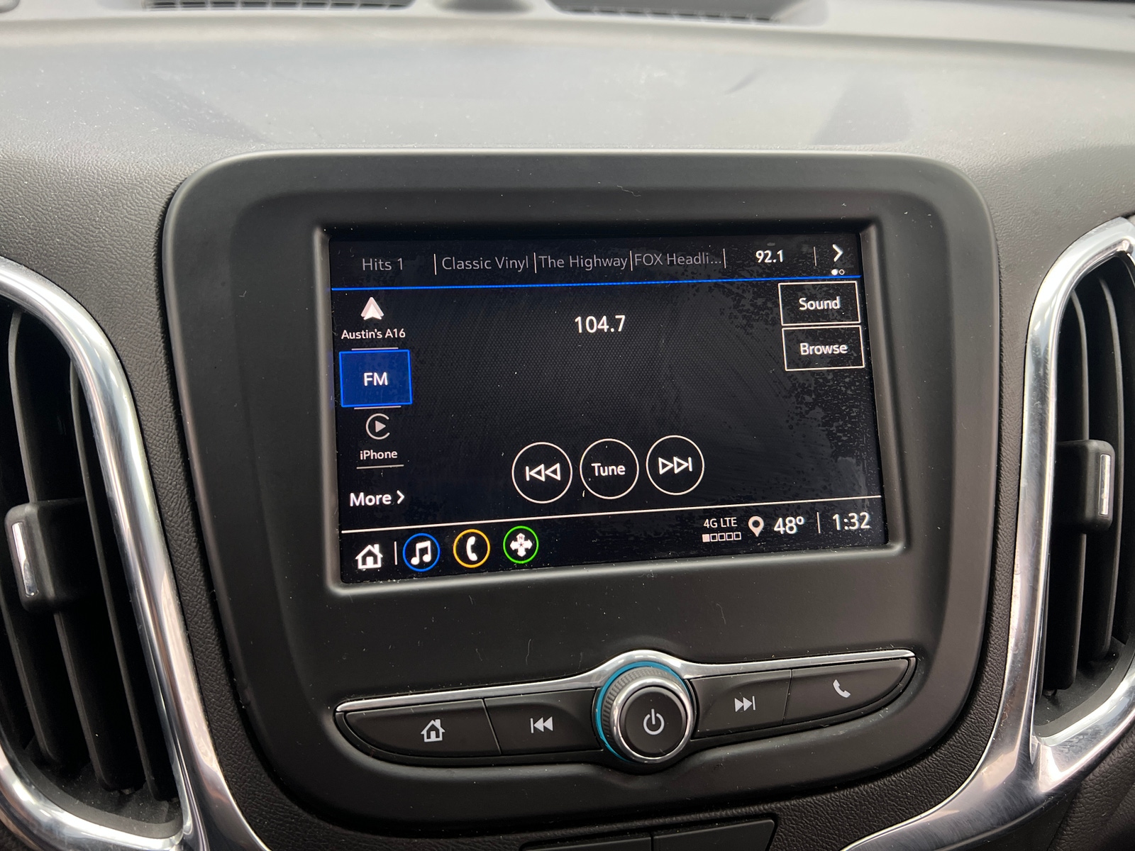 Thumbnail: 2024 Chevrolet Equinox - 4