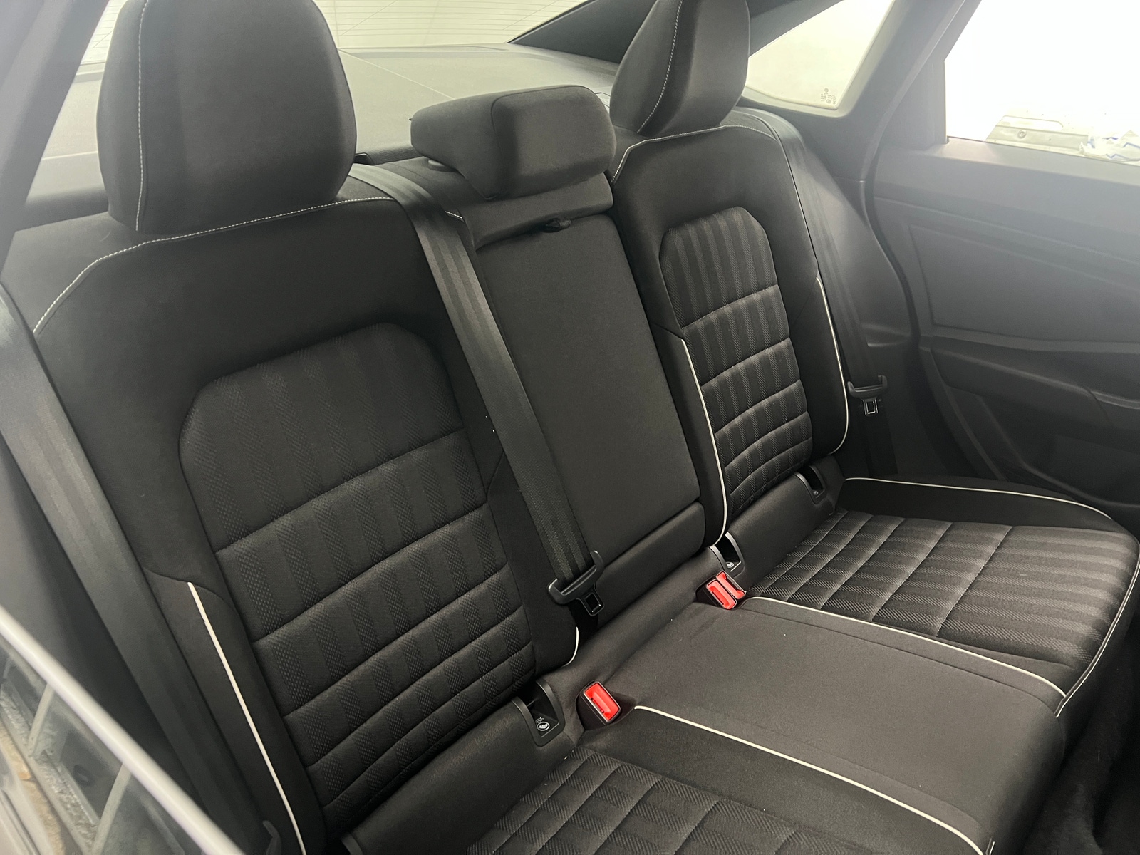 Thumbnail: 2022 Volkswagen Jetta - 6