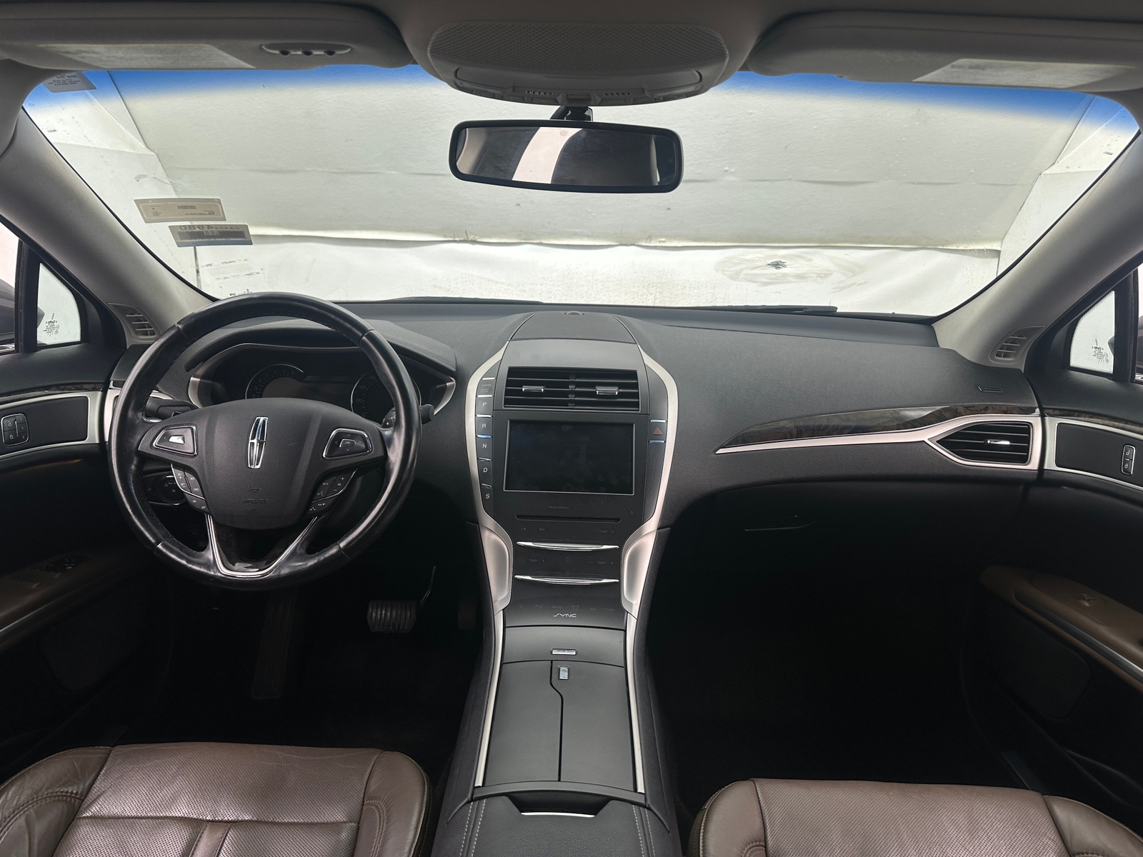 Thumbnail: 2016 Lincoln MKZ - 2