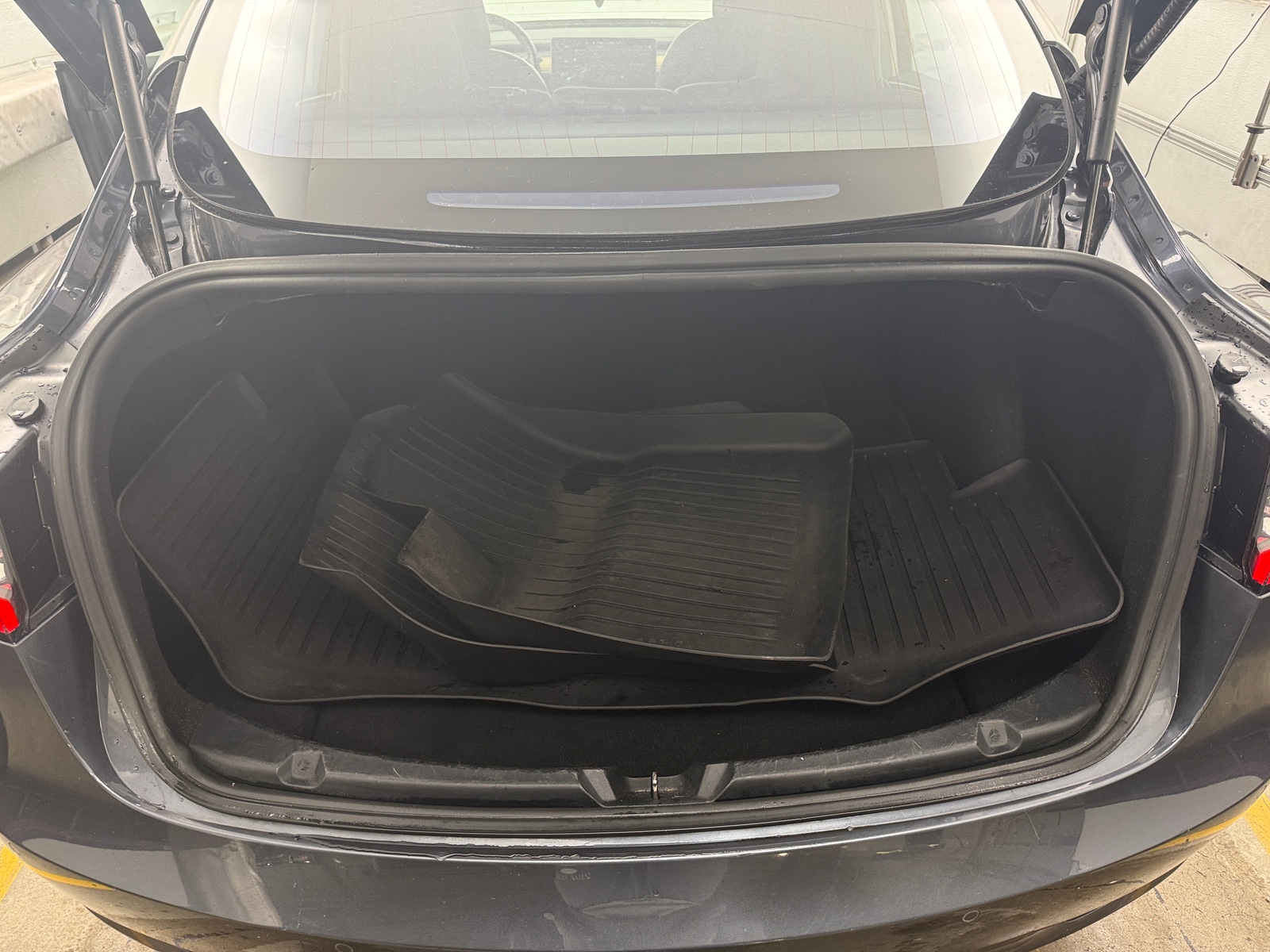 Thumbnail: 2018 Tesla Model 3 - 6