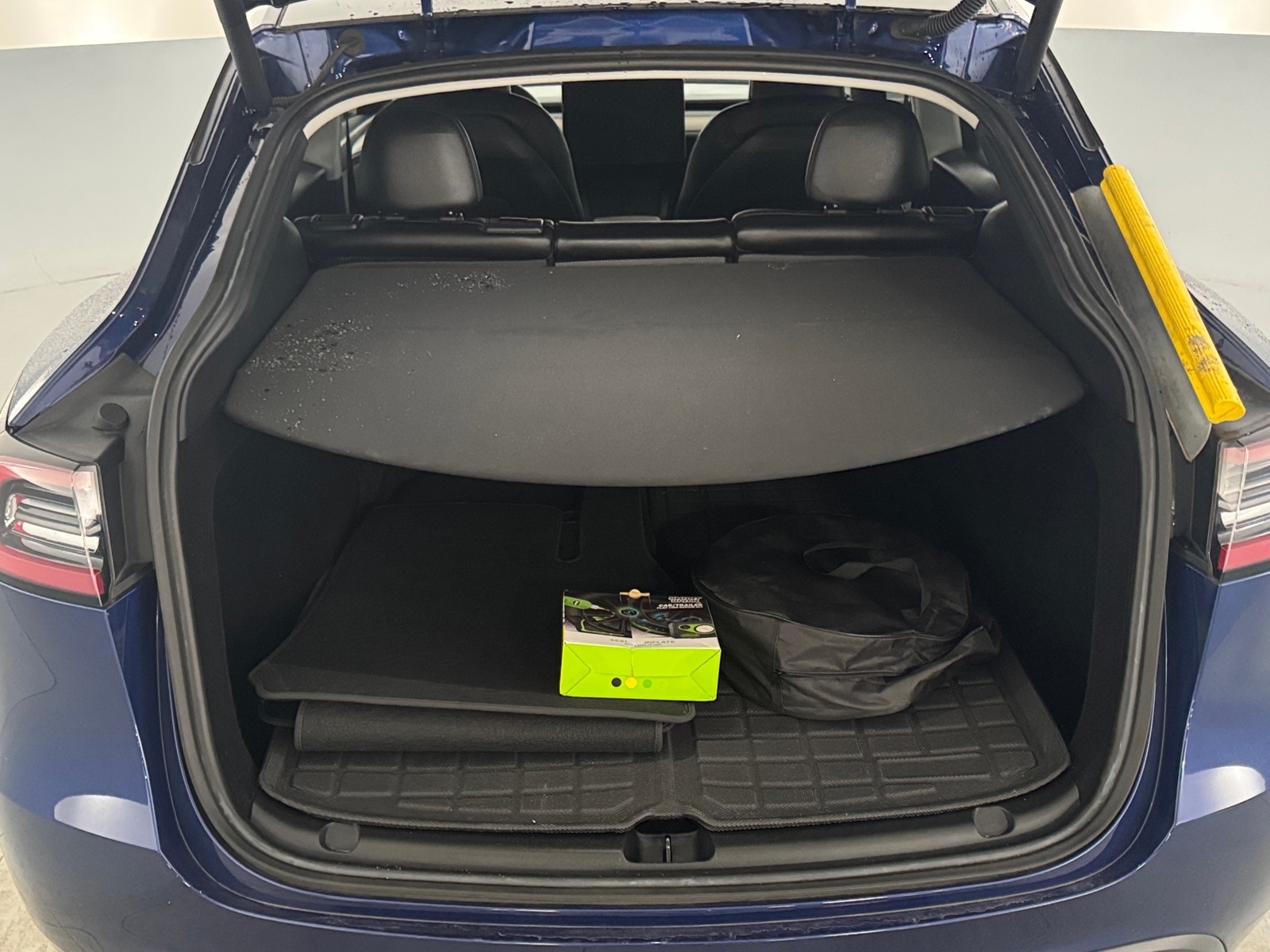 Thumbnail: 2023 Tesla Model Y - 6