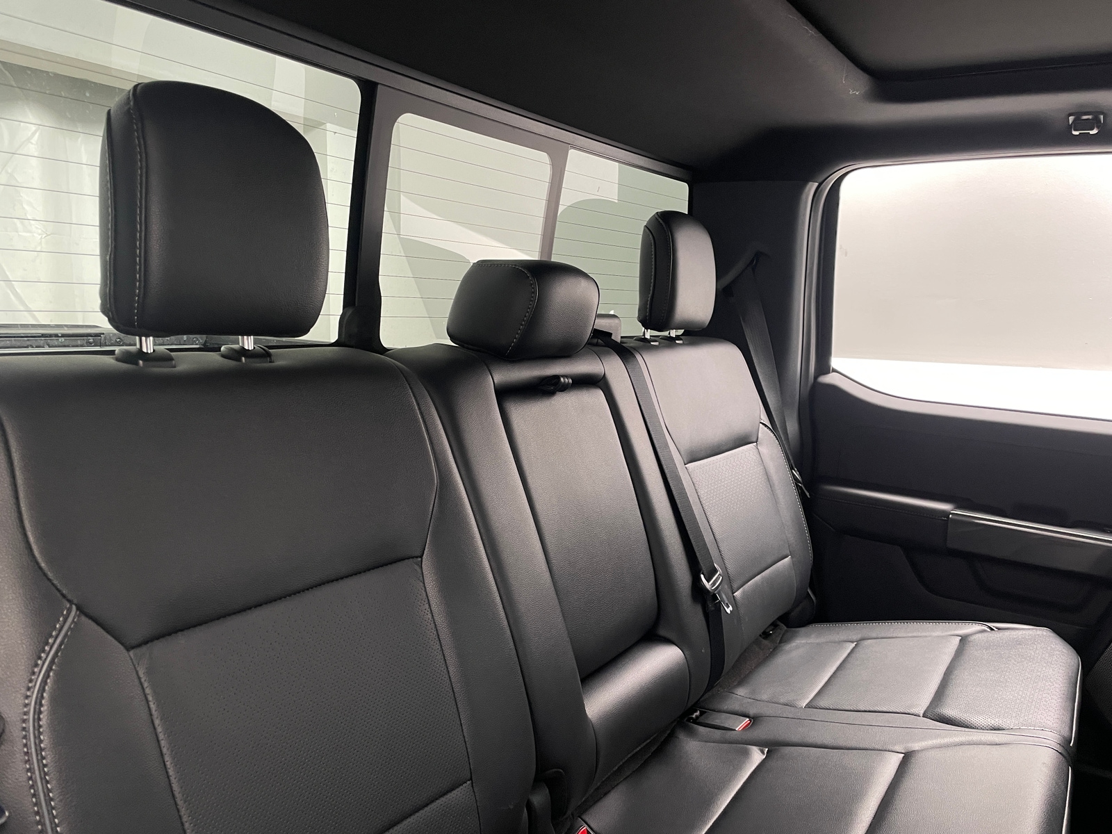 Thumbnail: 2022 Ford Econoline - 5