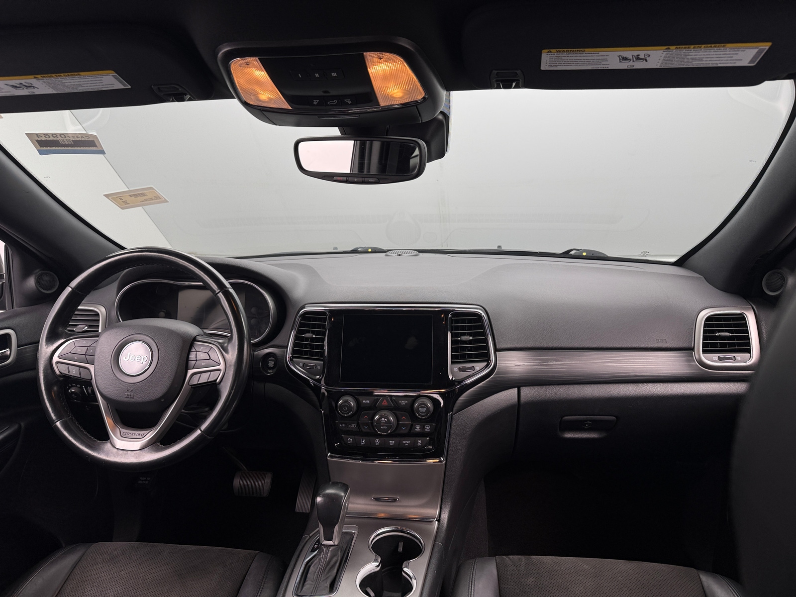 Thumbnail: 2020 Jeep Grand Cherokee - 3