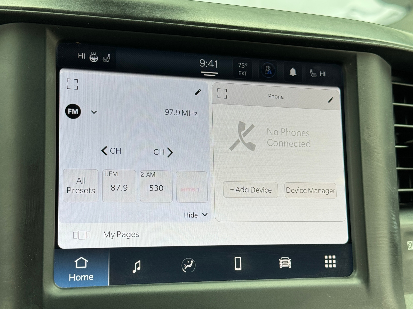 Thumbnail: 2022 RAM 1500 - 4