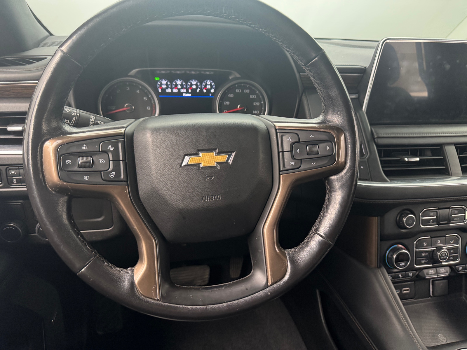 Thumbnail: 2021 Chevrolet Tahoe - 4