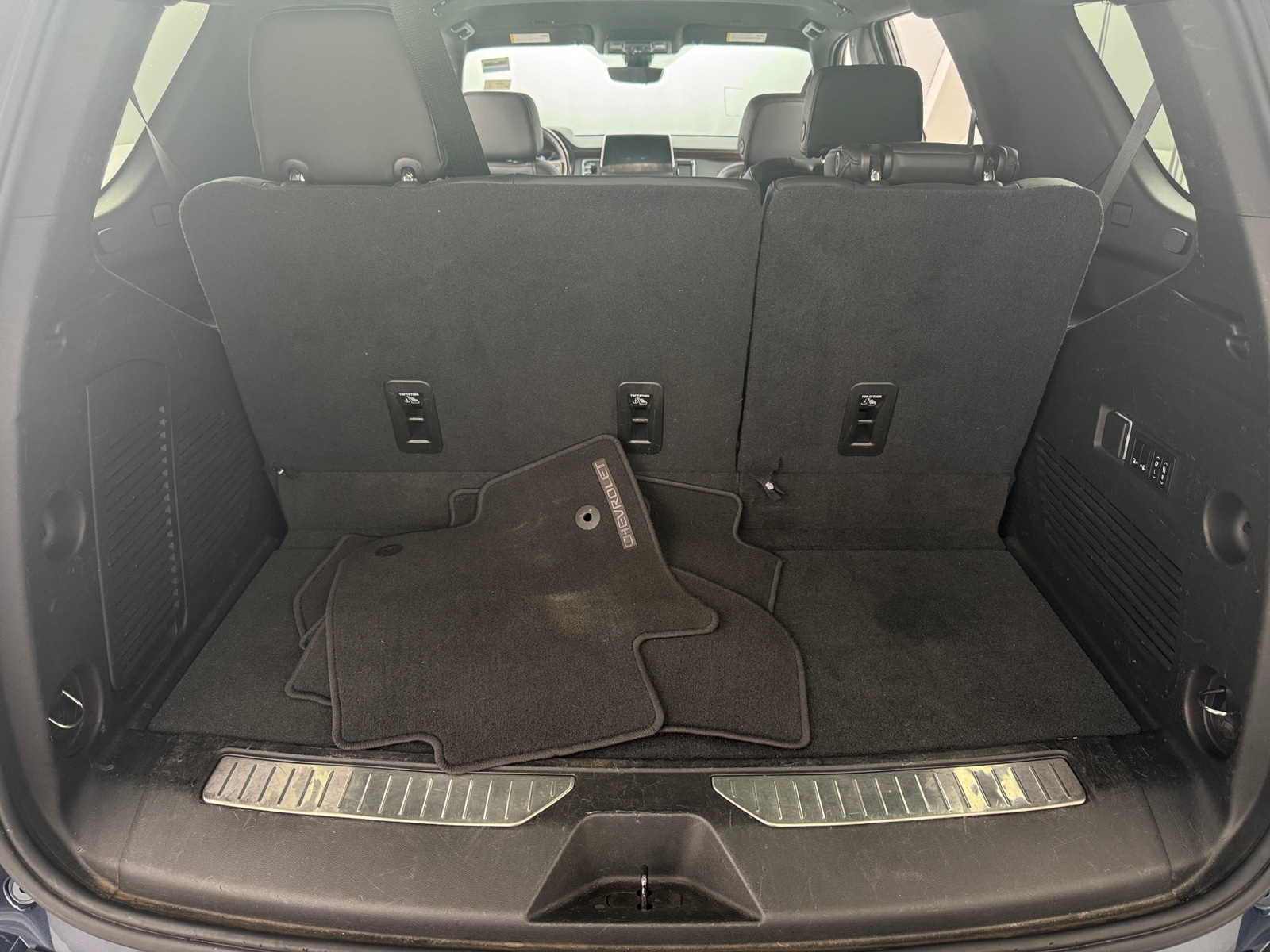 Thumbnail: 2021 Chevrolet Tahoe - 6