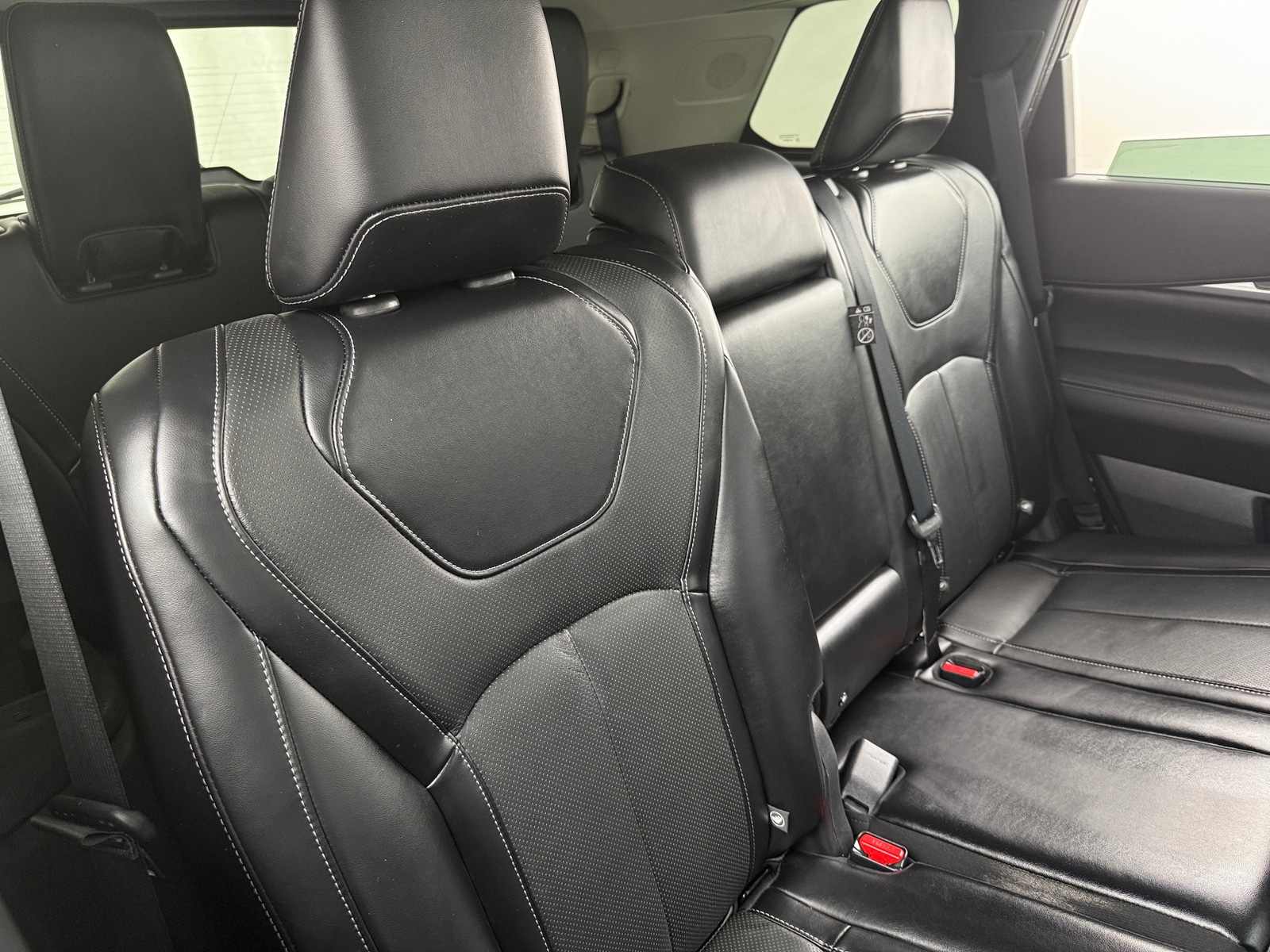 Thumbnail: 2023 INFINITI QX60 - 5