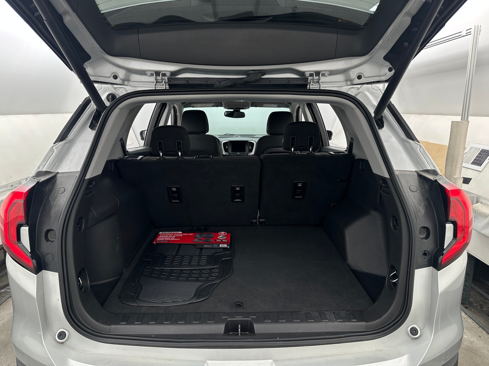 Thumbnail: 2019 GMC Terrain - 7