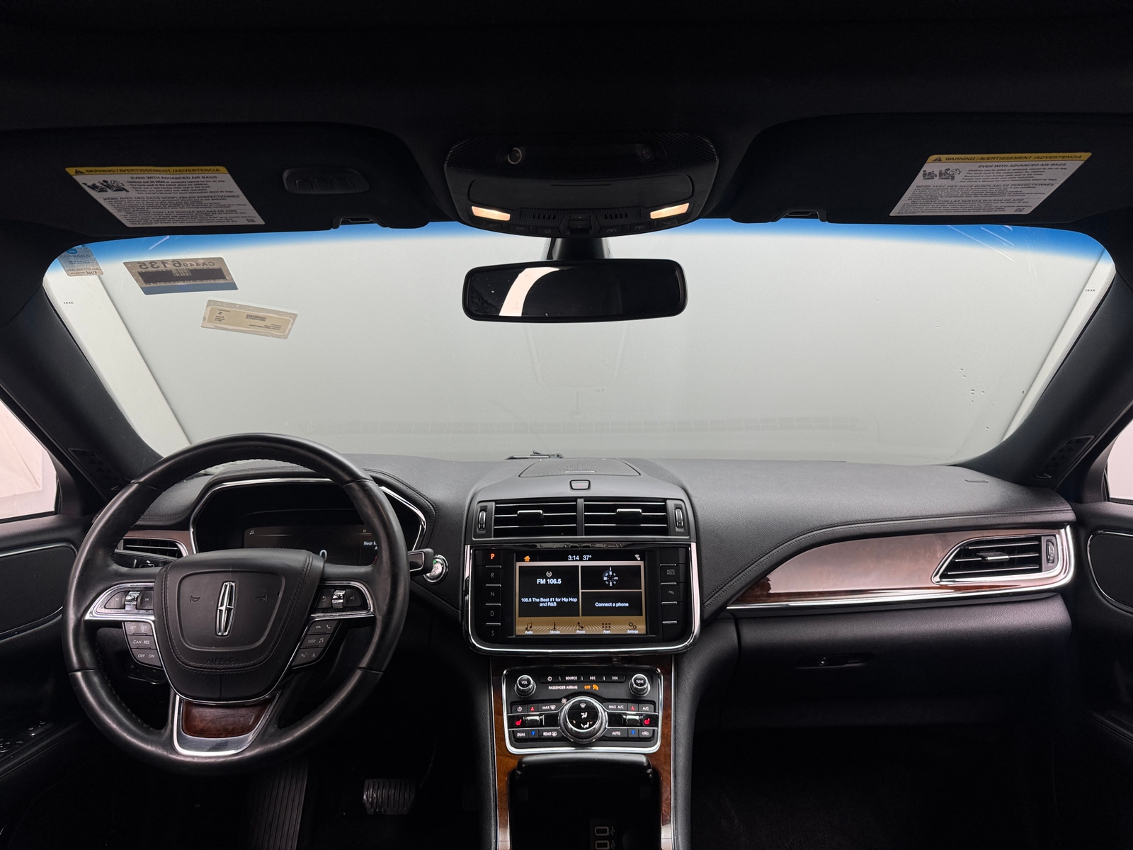 Thumbnail: 2017 Lincoln Continental - 2