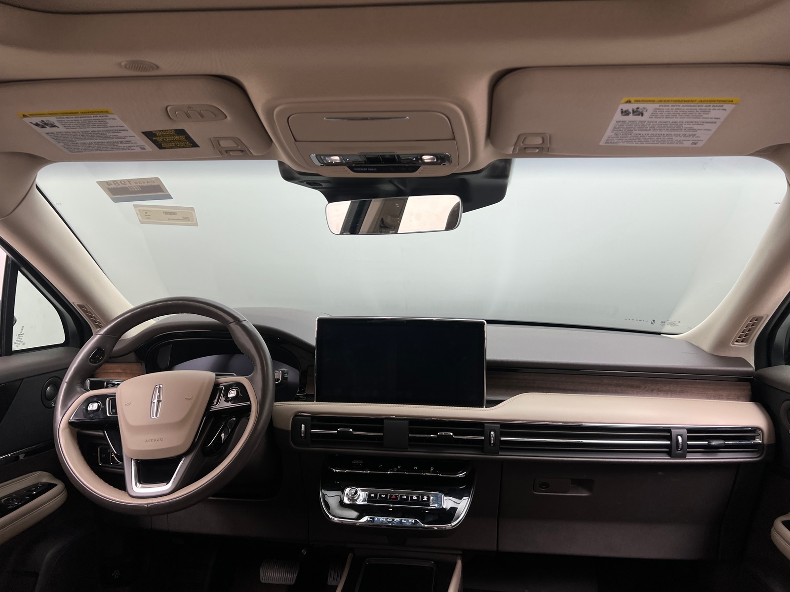 Thumbnail: 2023 Lincoln Corsair - 2