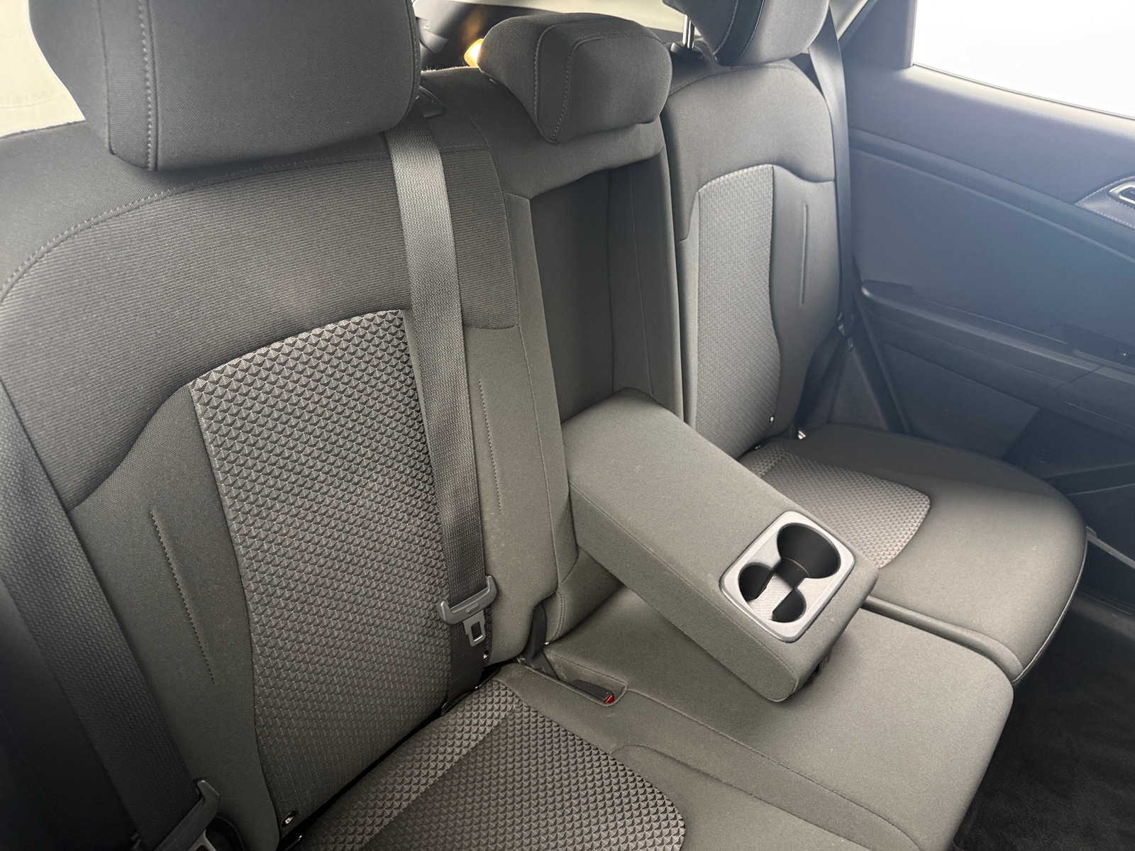 Thumbnail: 2024 Kia Sportage - 6