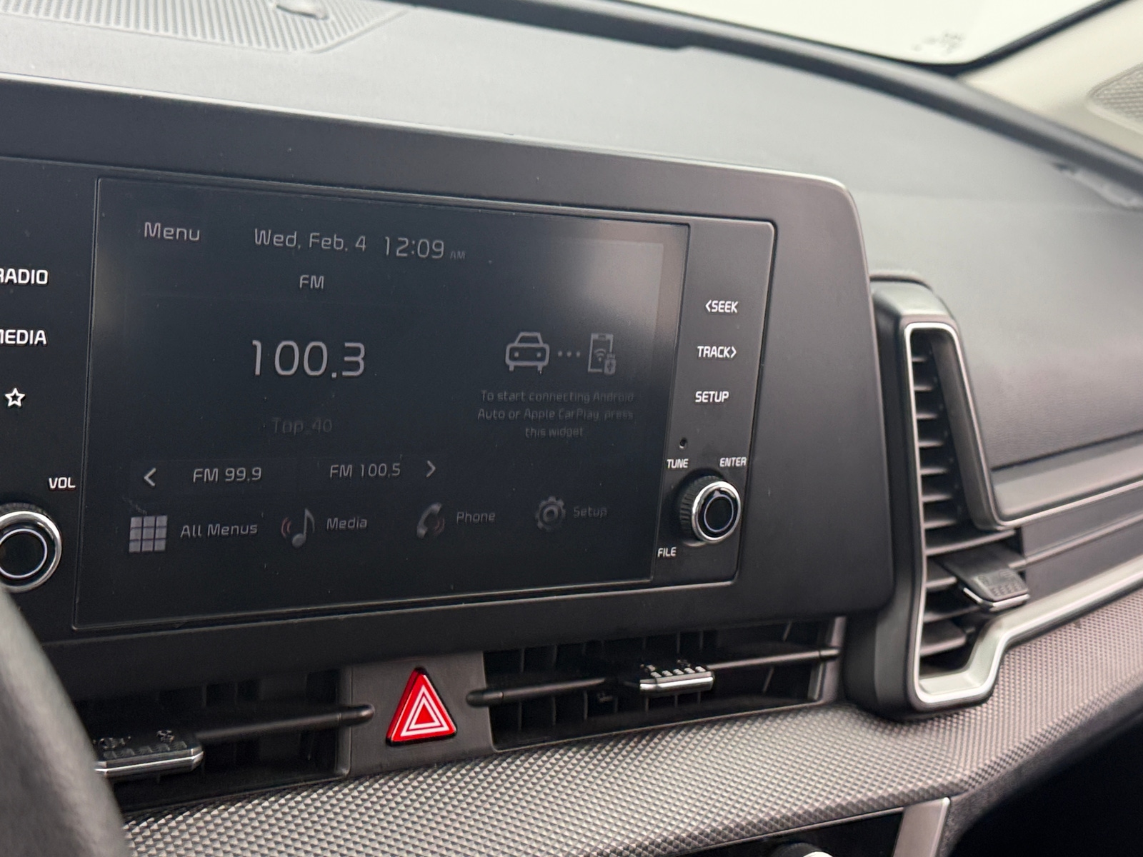 Thumbnail: 2024 Kia Sportage - 4