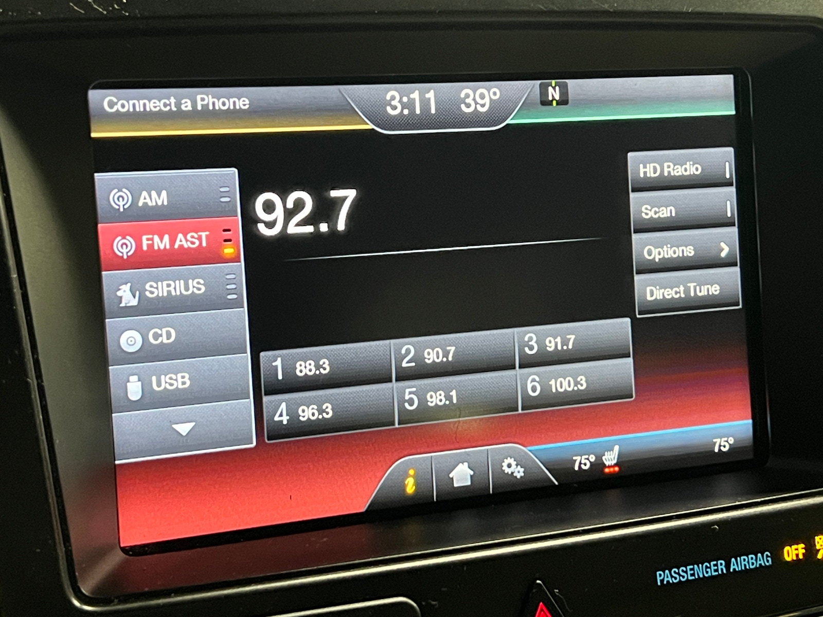 Thumbnail: 2016 Ford Explorer - 3