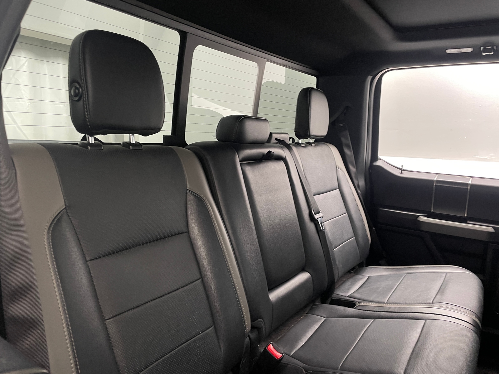 Thumbnail: 2017 Ford Econoline - 5