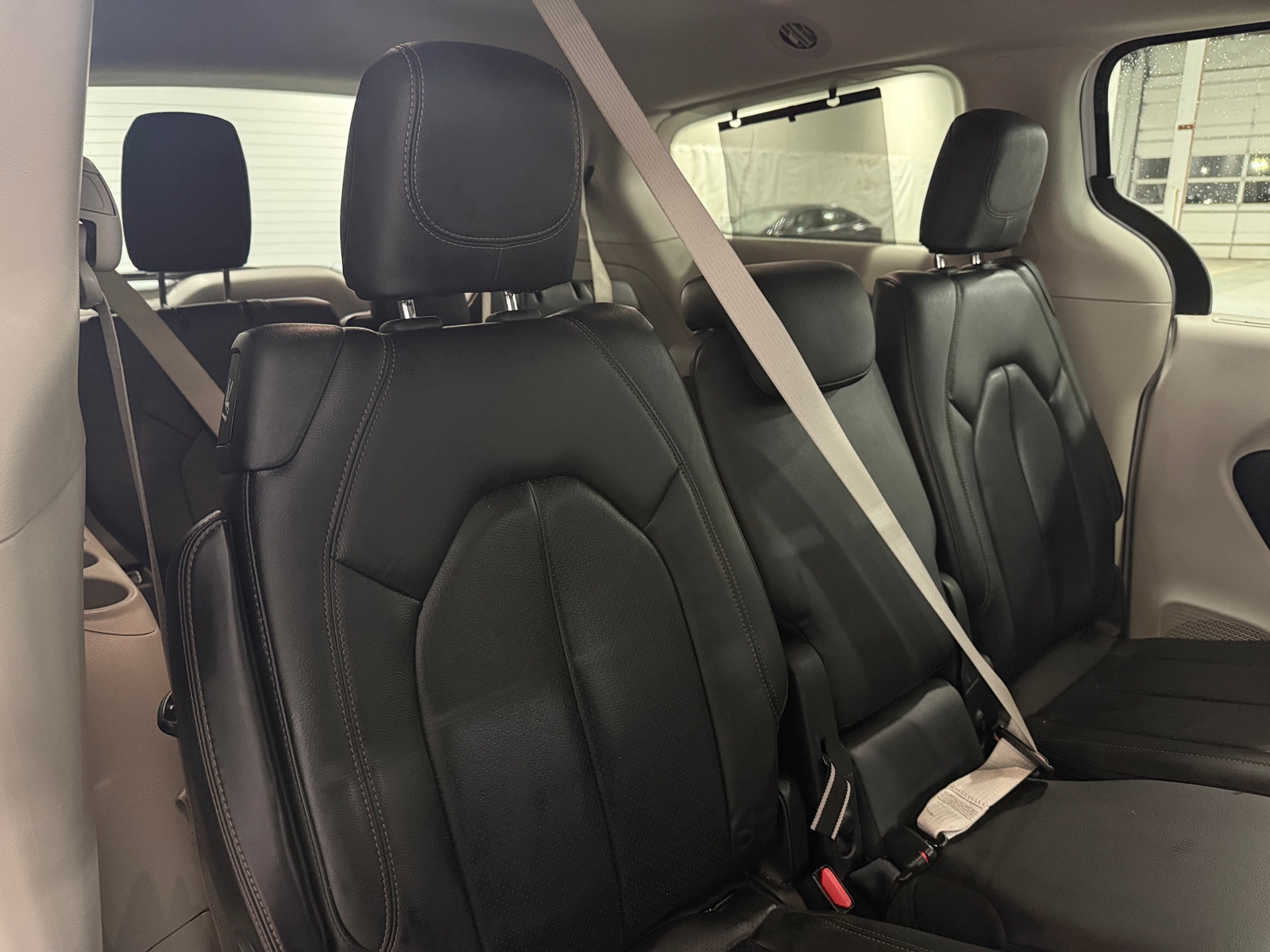 Thumbnail: 2019 Chrysler Pacifica - 5