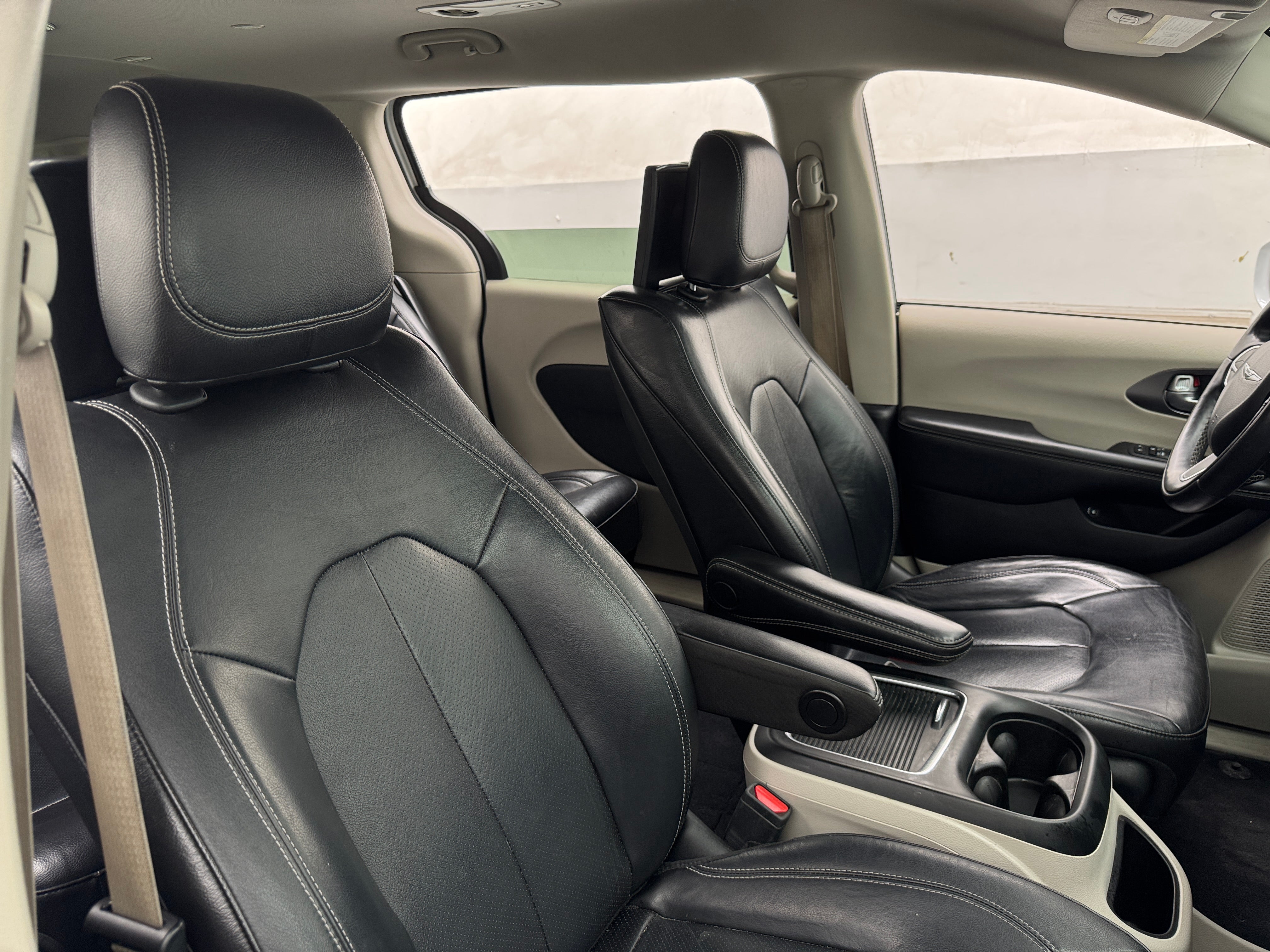 2022 Chrysler Pacifica Hybrid