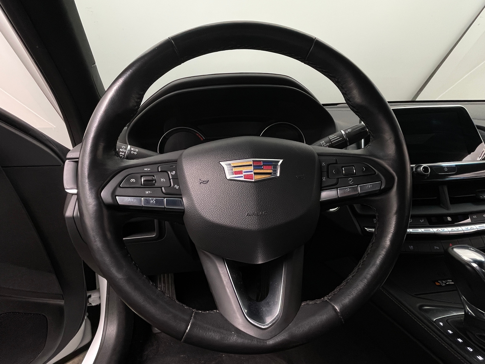 Thumbnail: 2024 Cadillac CT4 - 4