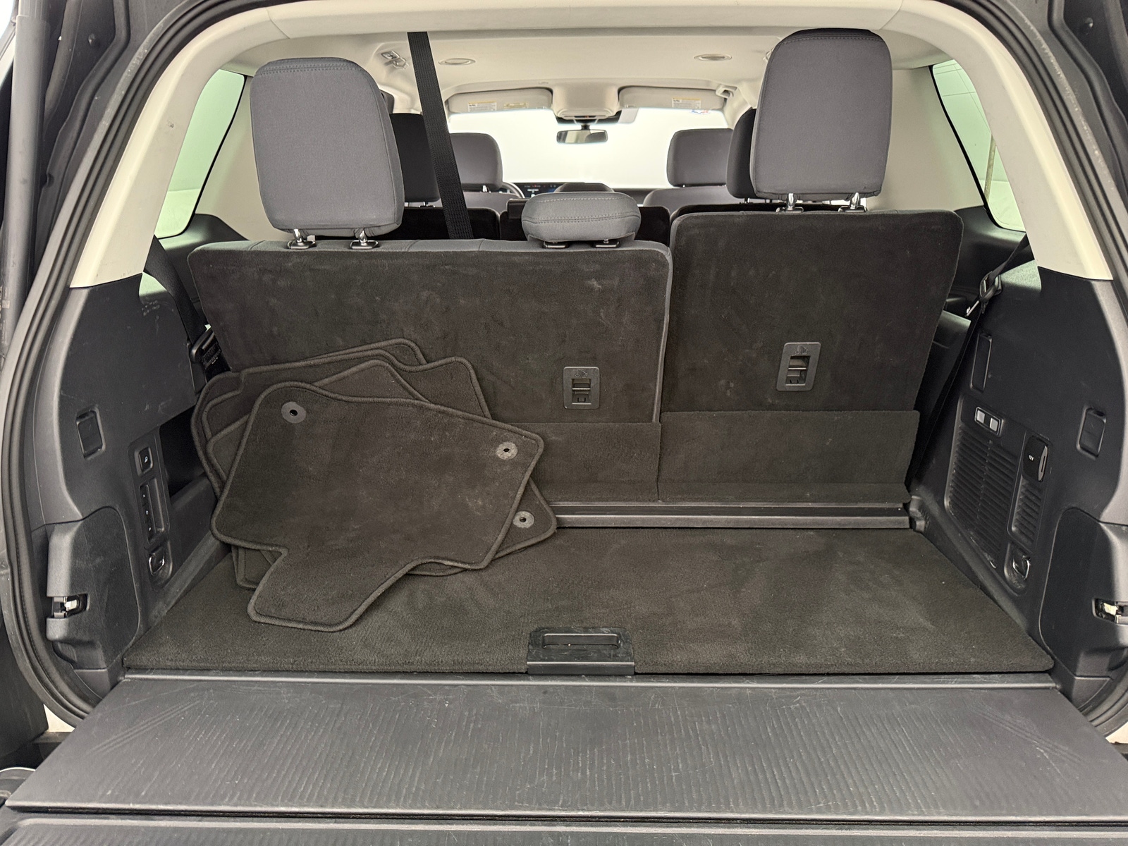 Thumbnail: 2025 Ford Expedition - 7