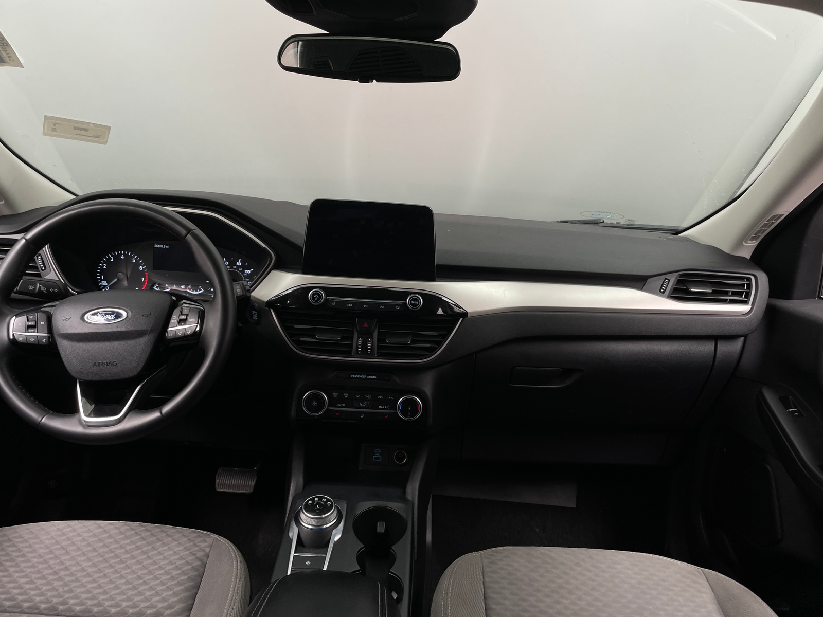 Thumbnail: 2022 Ford Escape - 3