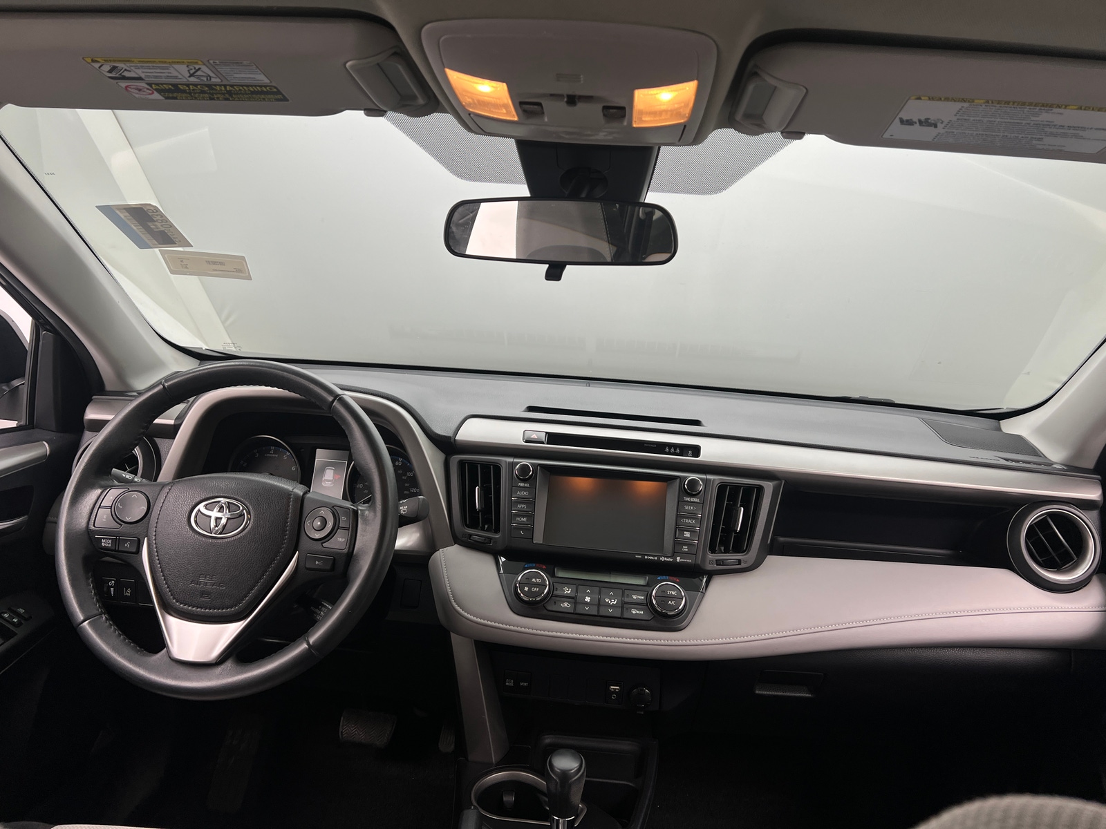 Thumbnail: 2017 Toyota RAV4 - 3