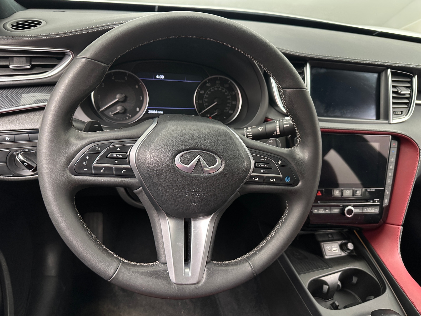 Thumbnail: 2023 INFINITI QX50 - 4