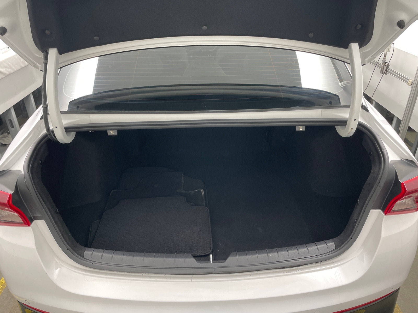 Thumbnail: 2023 Kia K5 - 7