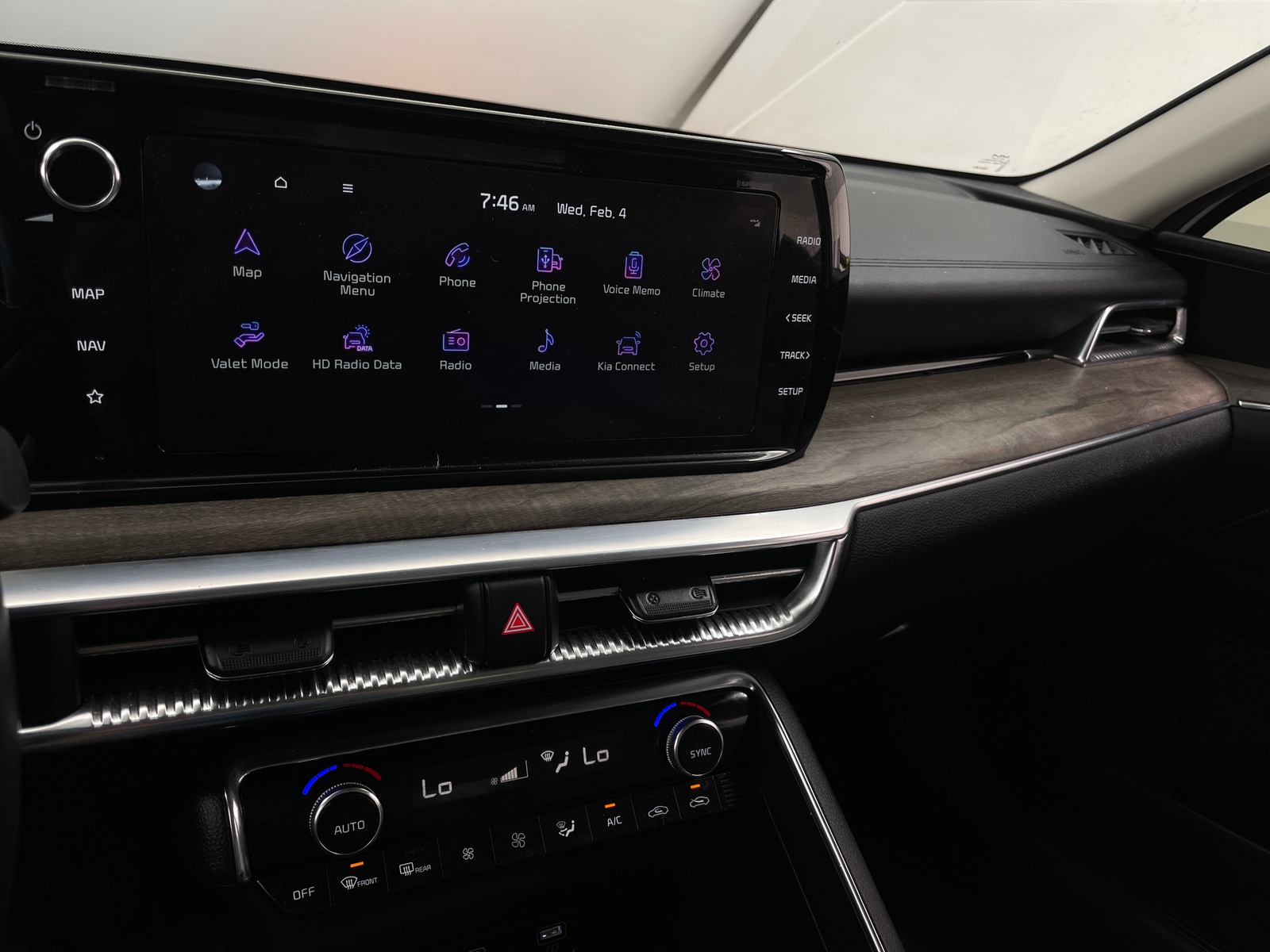 Thumbnail: 2023 Kia K5 - 4