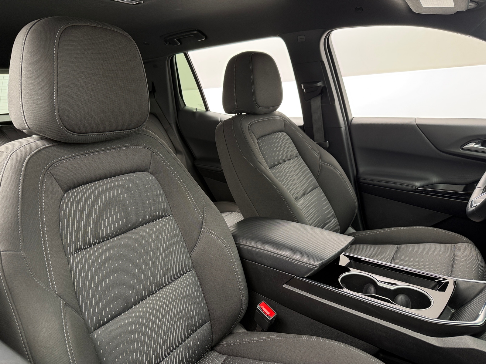 Thumbnail: 2025 Chevrolet Equinox - 2