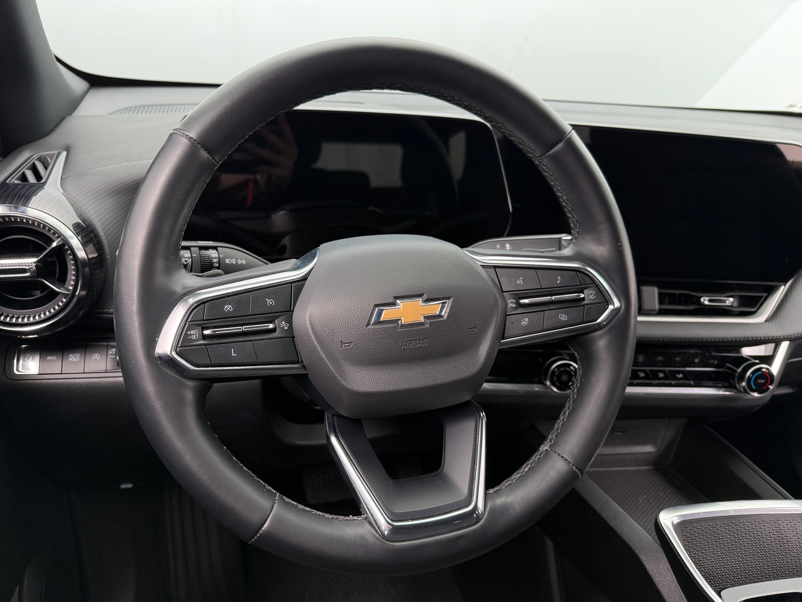 Thumbnail: 2025 Chevrolet Equinox - 5