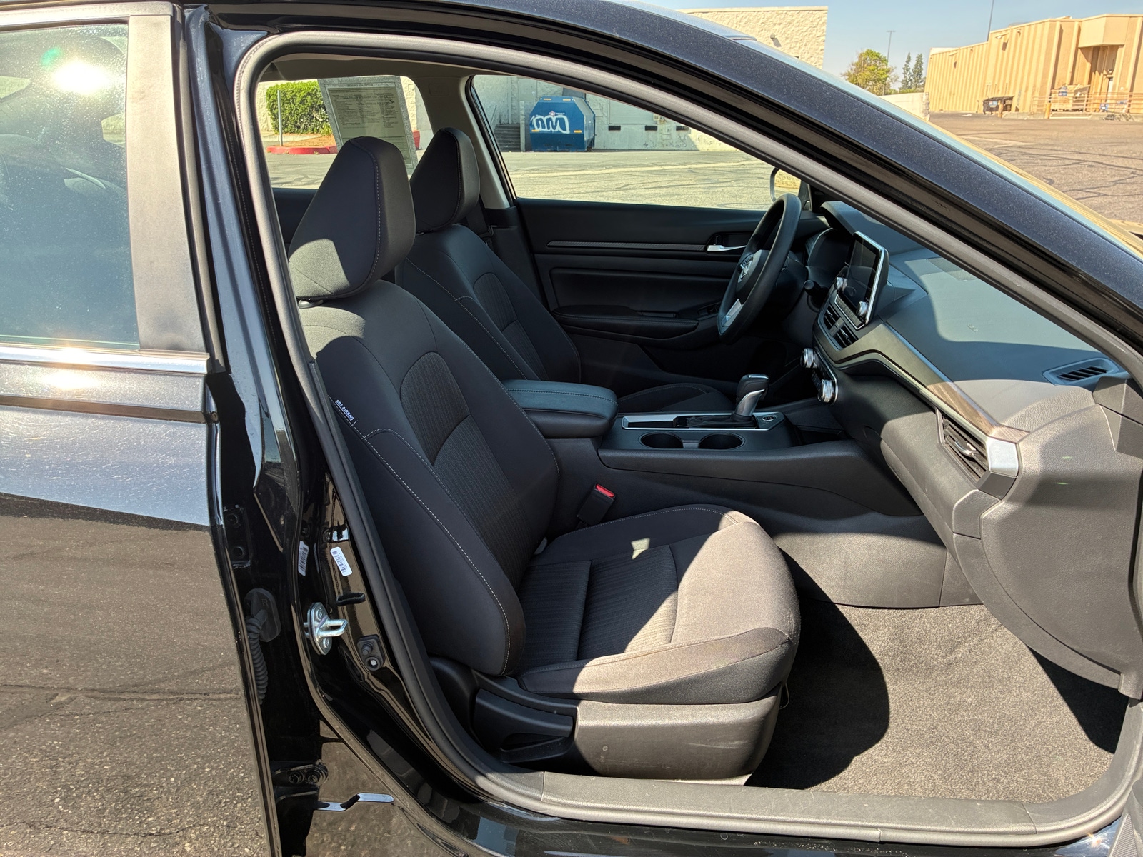 Thumbnail: 2025 Nissan Altima - 2