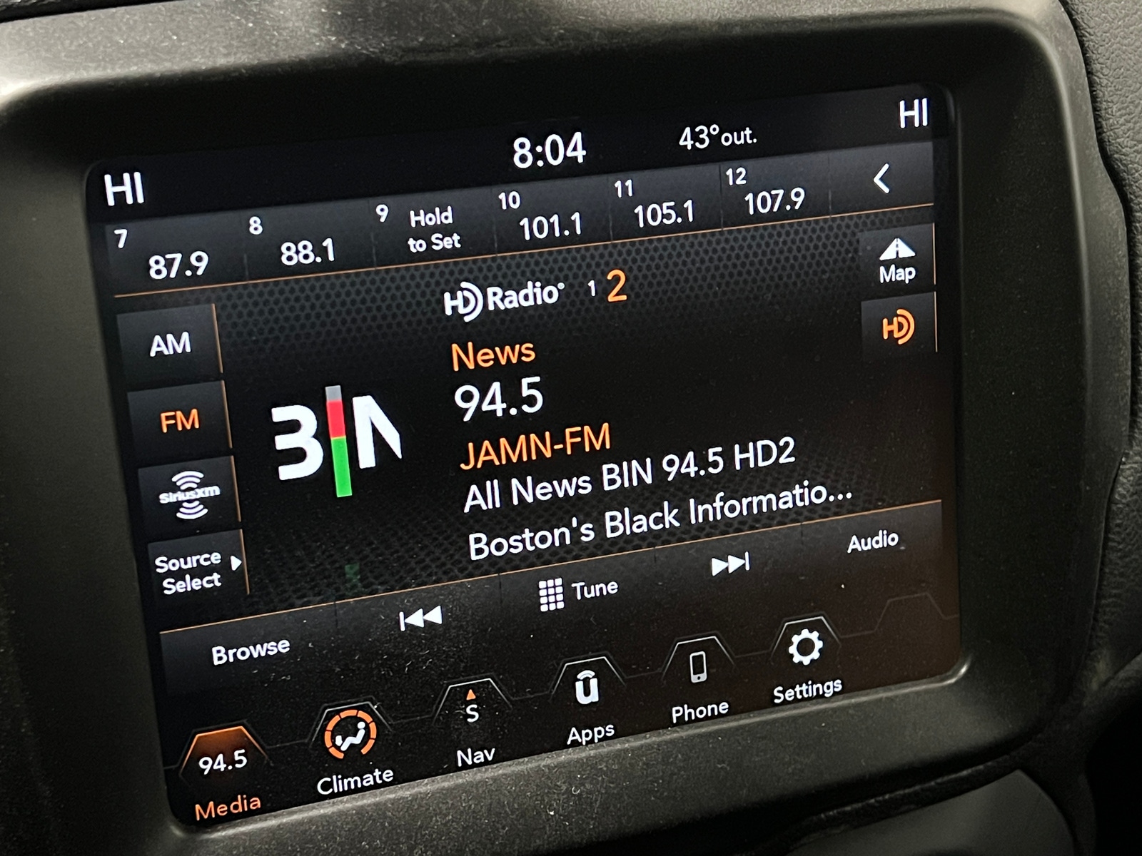 Thumbnail: 2022 Jeep Renegade - 4